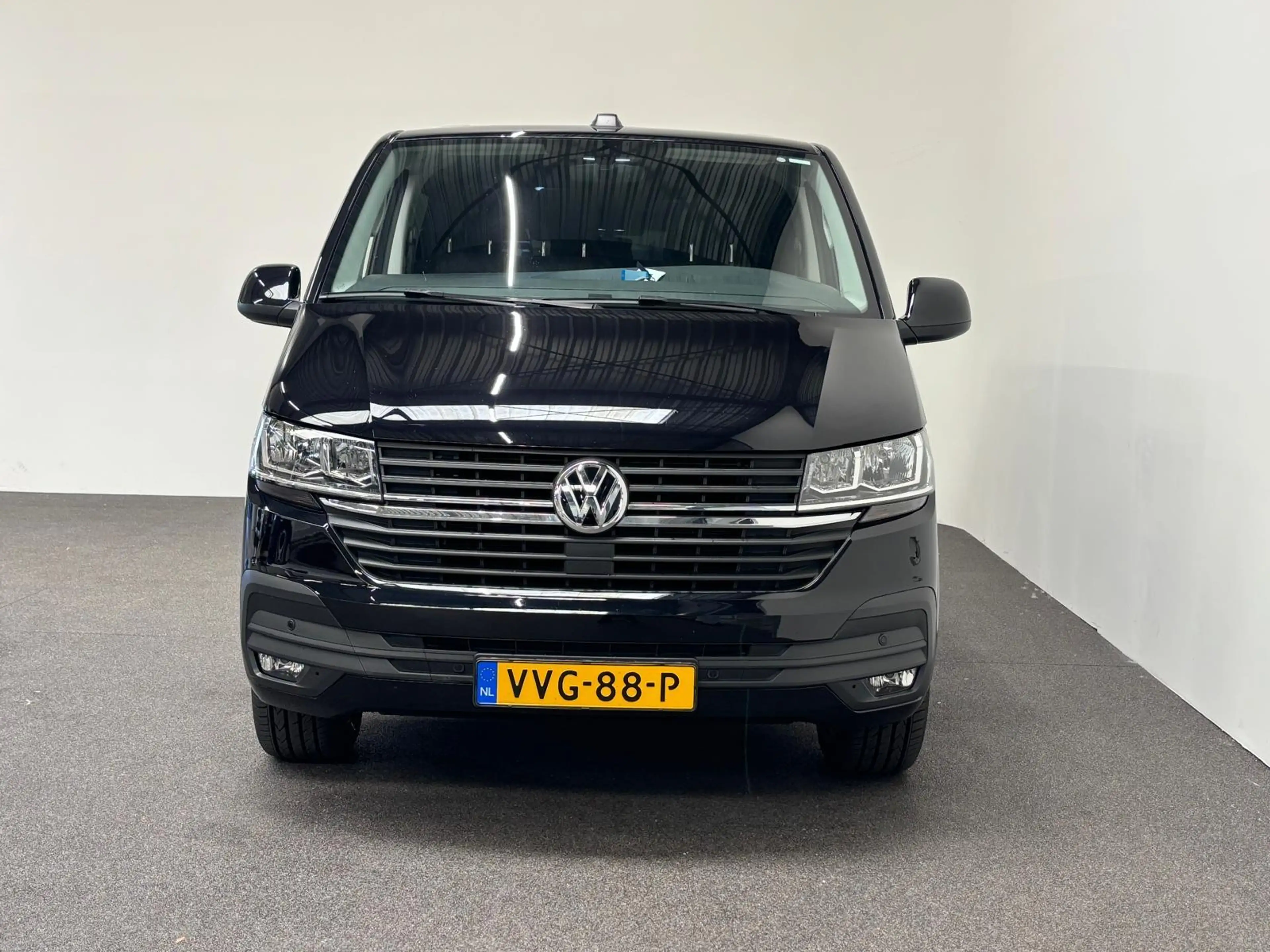 Volkswagen T6.1 Transporter 2.0 TDI L2H1 28 Dubbele Cabine Highline Automaat C — photo 7