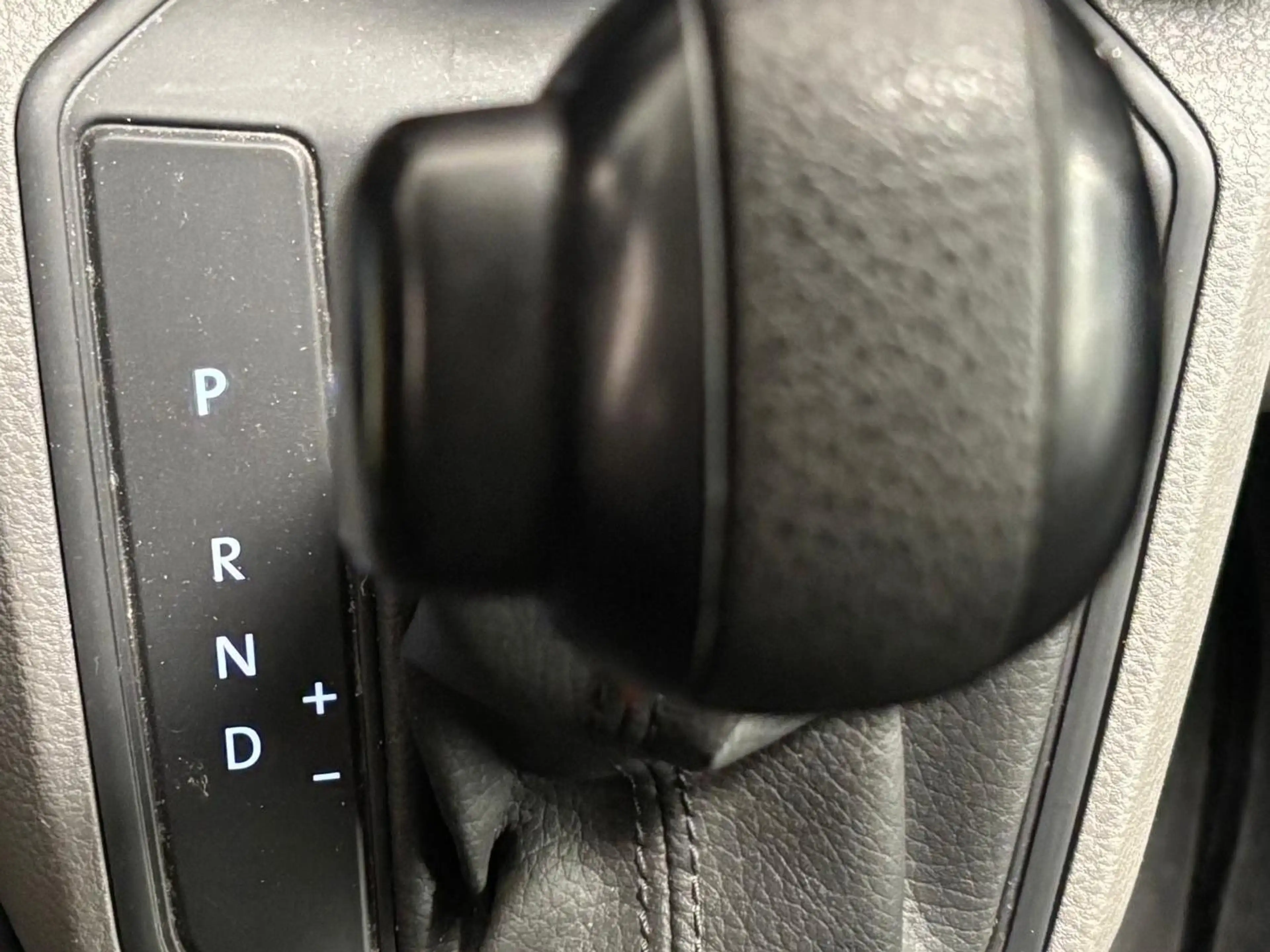 Volkswagen T6.1 Transporter 2.0 TDI L2H1 28 Dubbele Cabine Highline Automaat C — photo 14