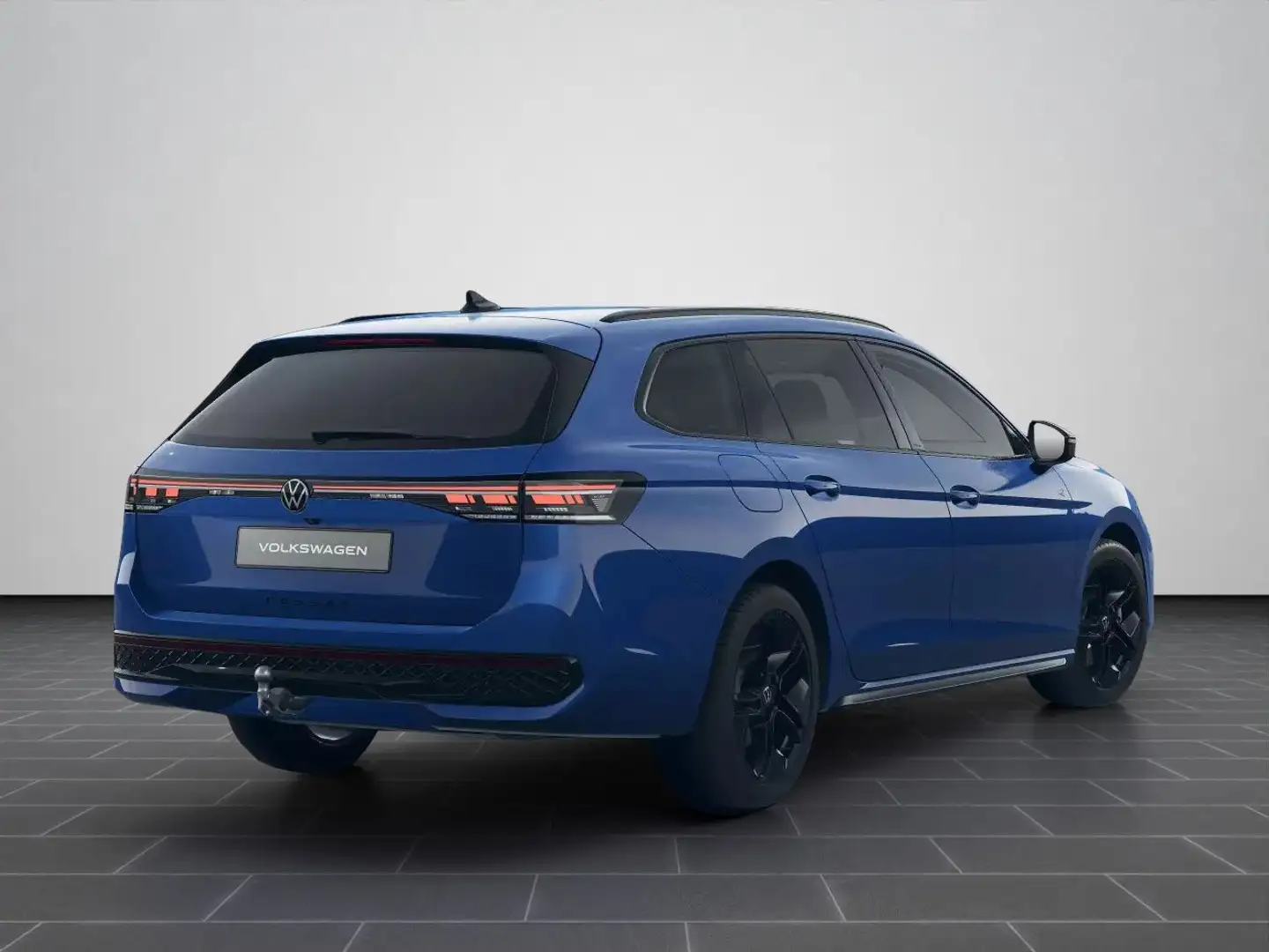 Volkswagen Passat Variant R-Line 1.5 TSI e-Hybrid PANO AHK Blau - 2