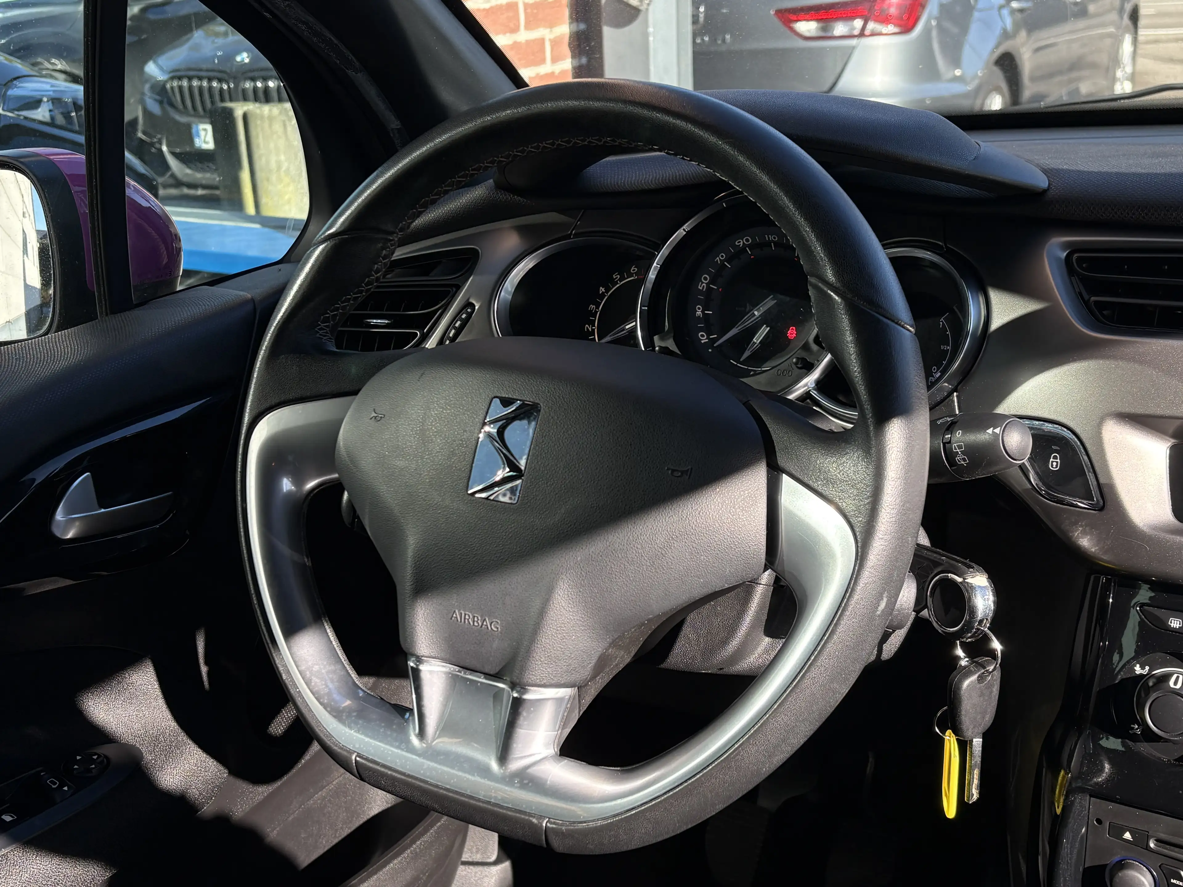 DS Automobiles DS 3 DS 3 1.2i PureTech — photo 7