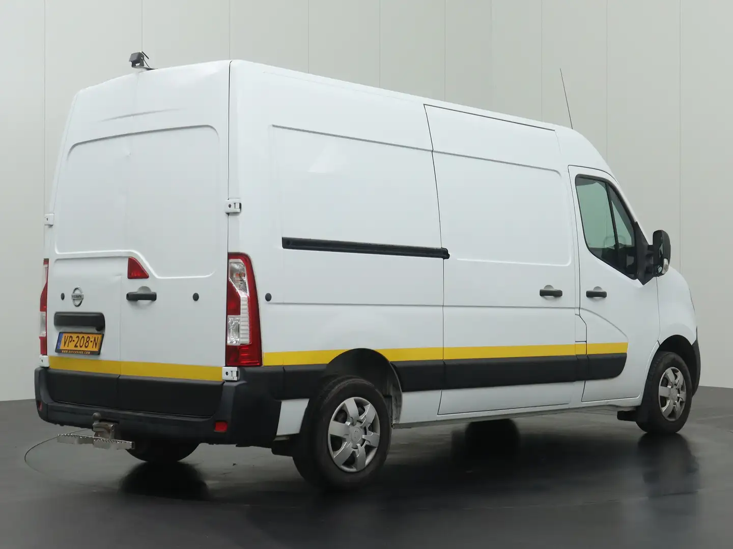 Nissan NV400 2.3DCi 136PK L2H2 Optima | Airco | 3-Persoons | Tr Wit - 2