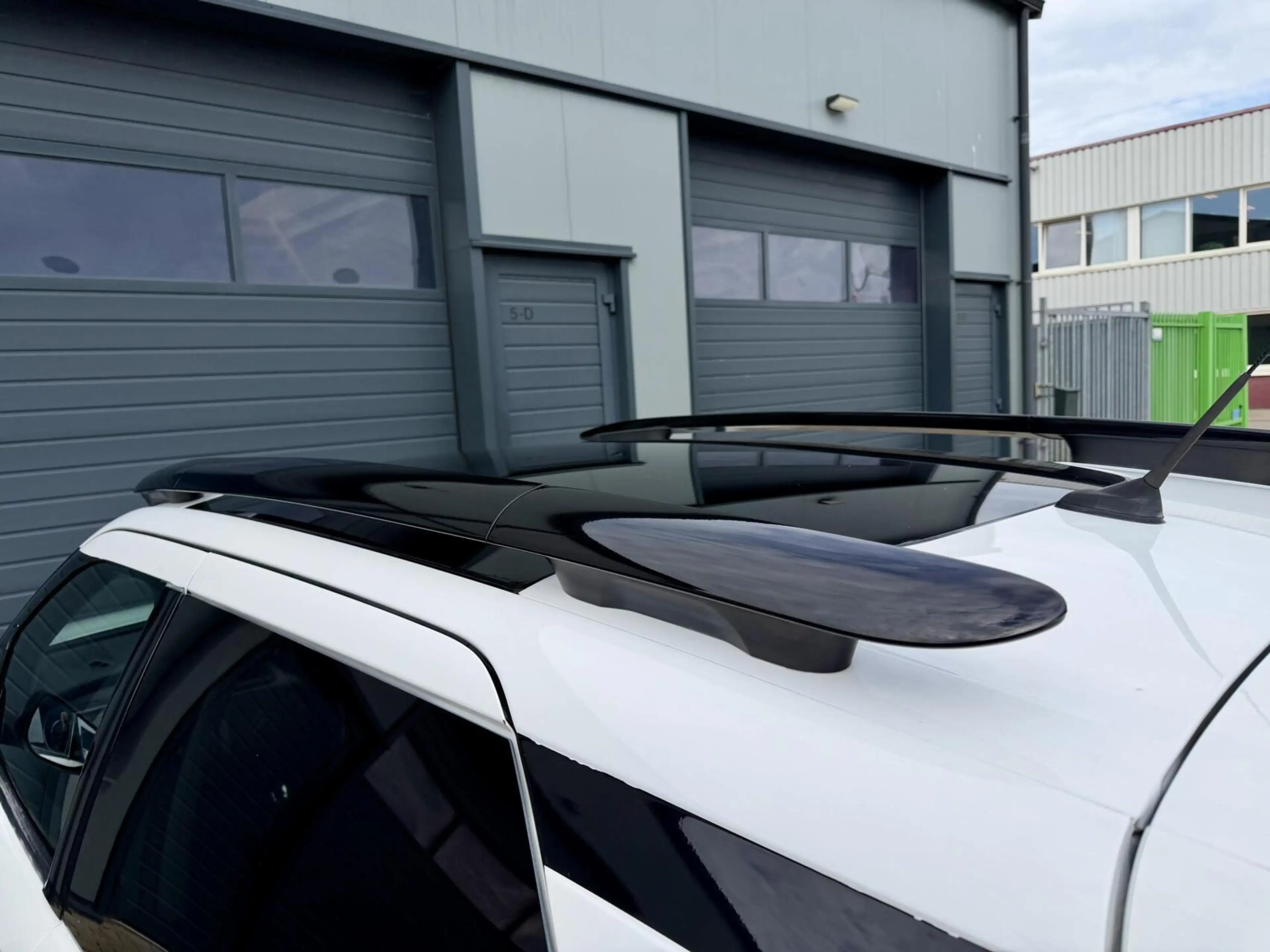 Citroen C4 Cactus 1.2 - 110pk Shine | Trekhaak | Rijklaar & Nieuwe R — photo 15