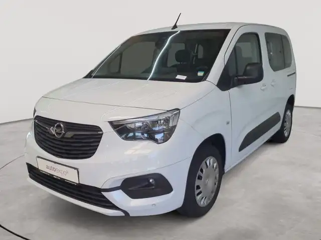 Opel Combo view 2