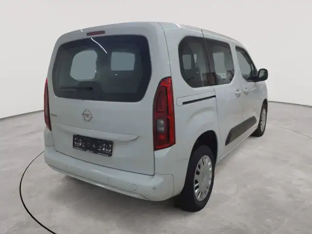 Opel Combo view 4