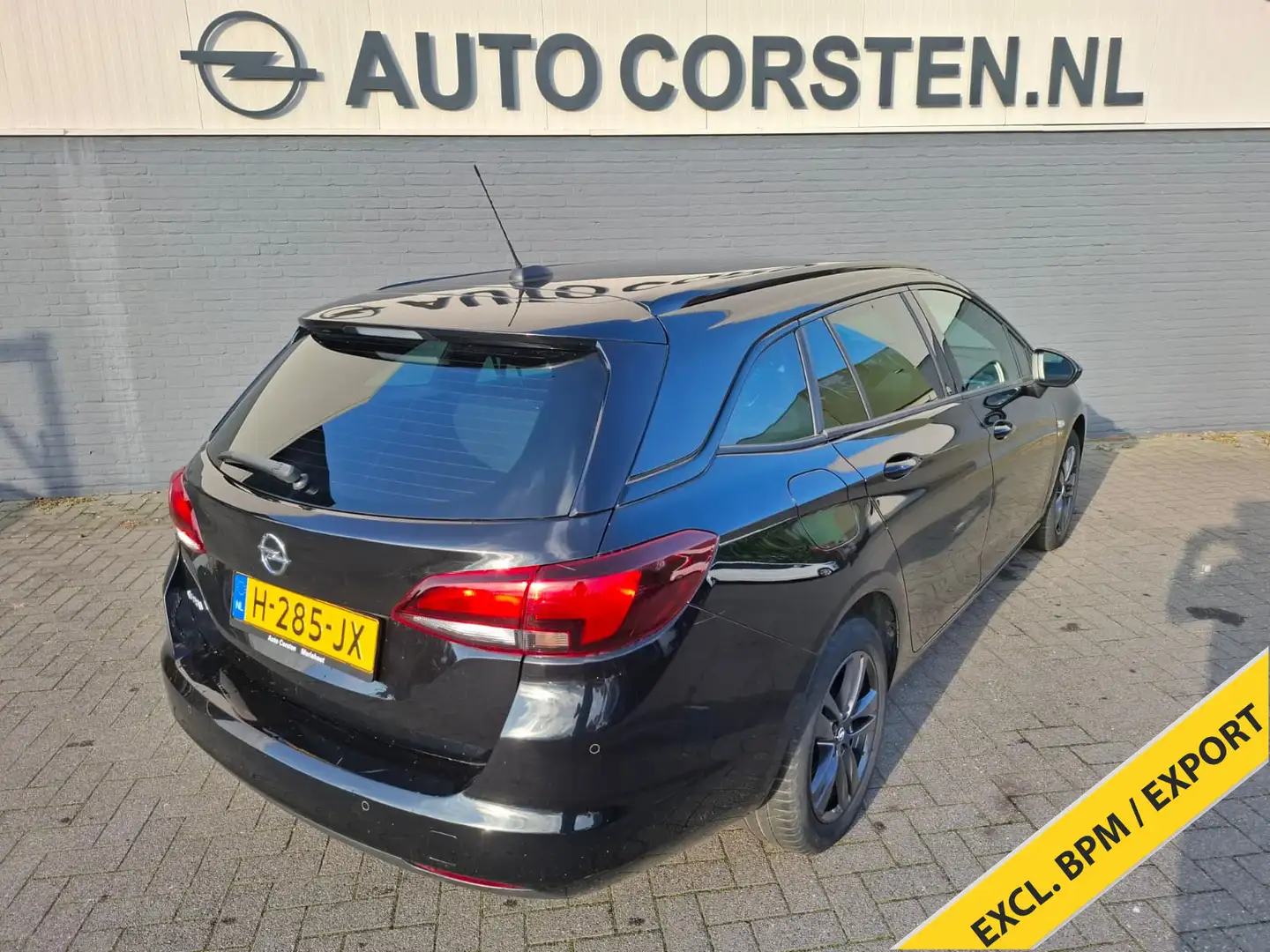 Opel Astra Sports Tourer 1.2T 111PK Navi Ecc Camera Cruise Co Zwart - 2