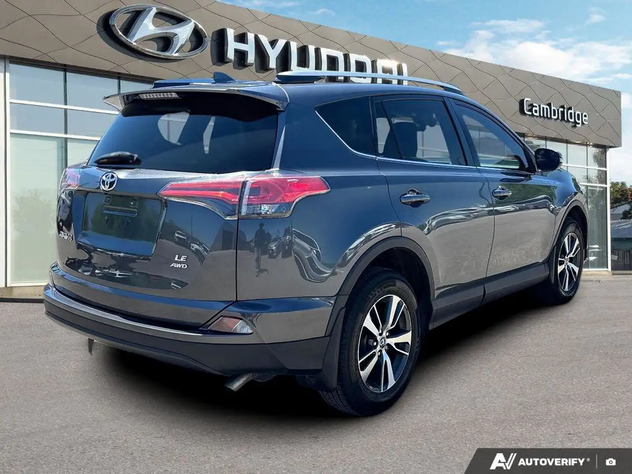 Toyota RAV 4 photo Toyota RAV 4