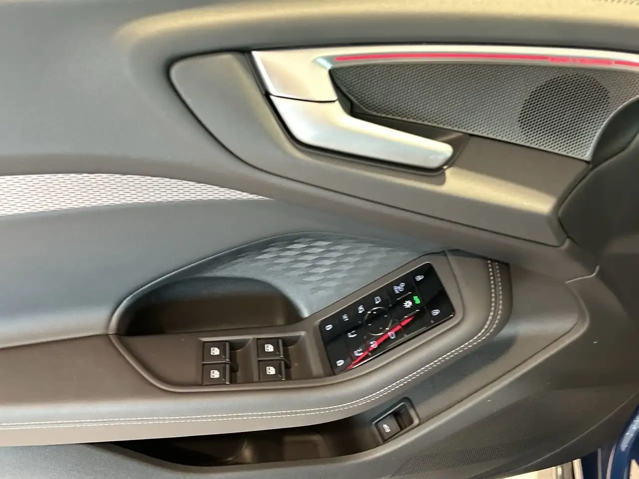 Audi A5 снимка Audi A5