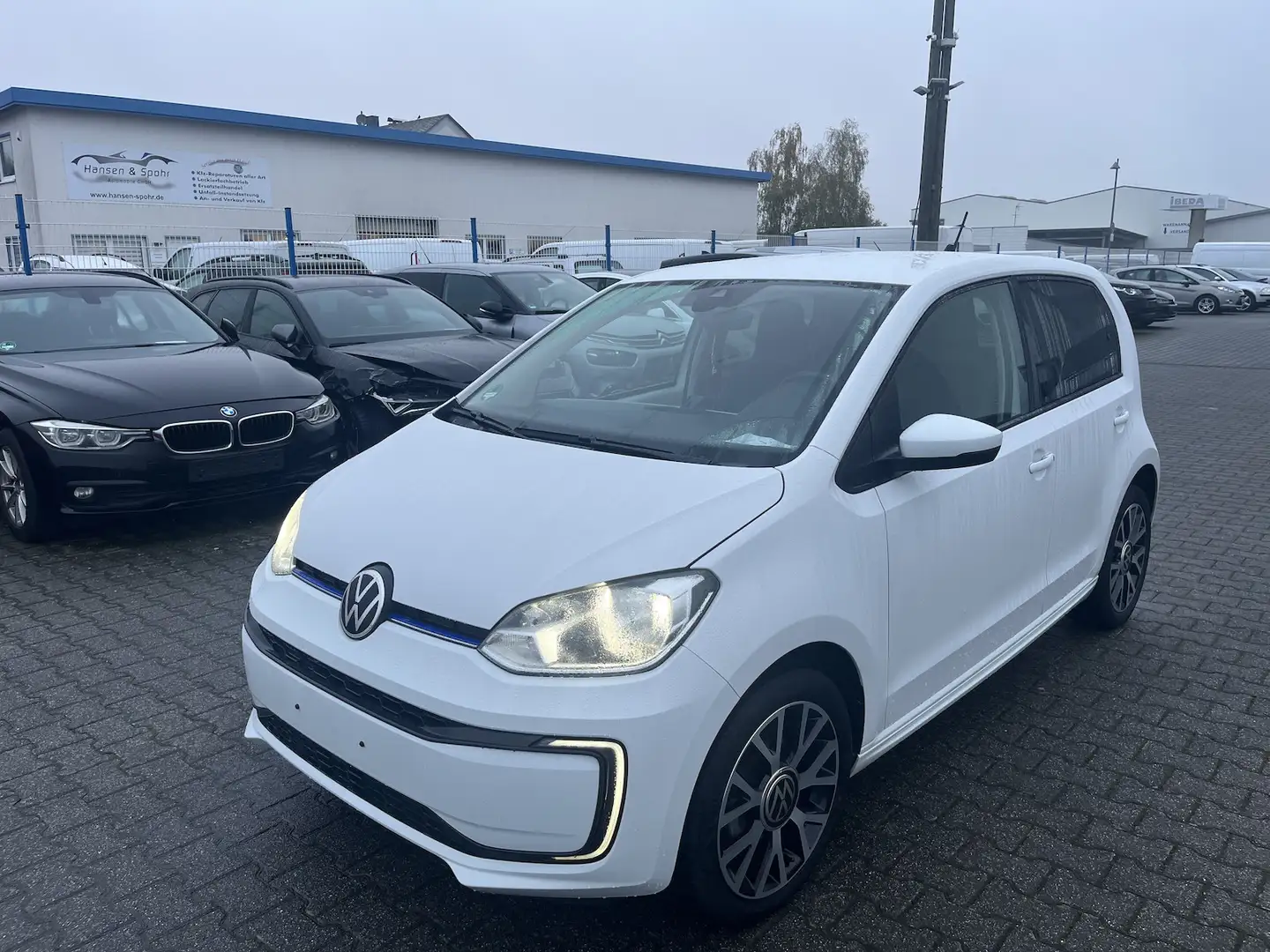 Volkswagen up! Style Plus, EURO 6, Kamera, 37 KWH Bianco - 1