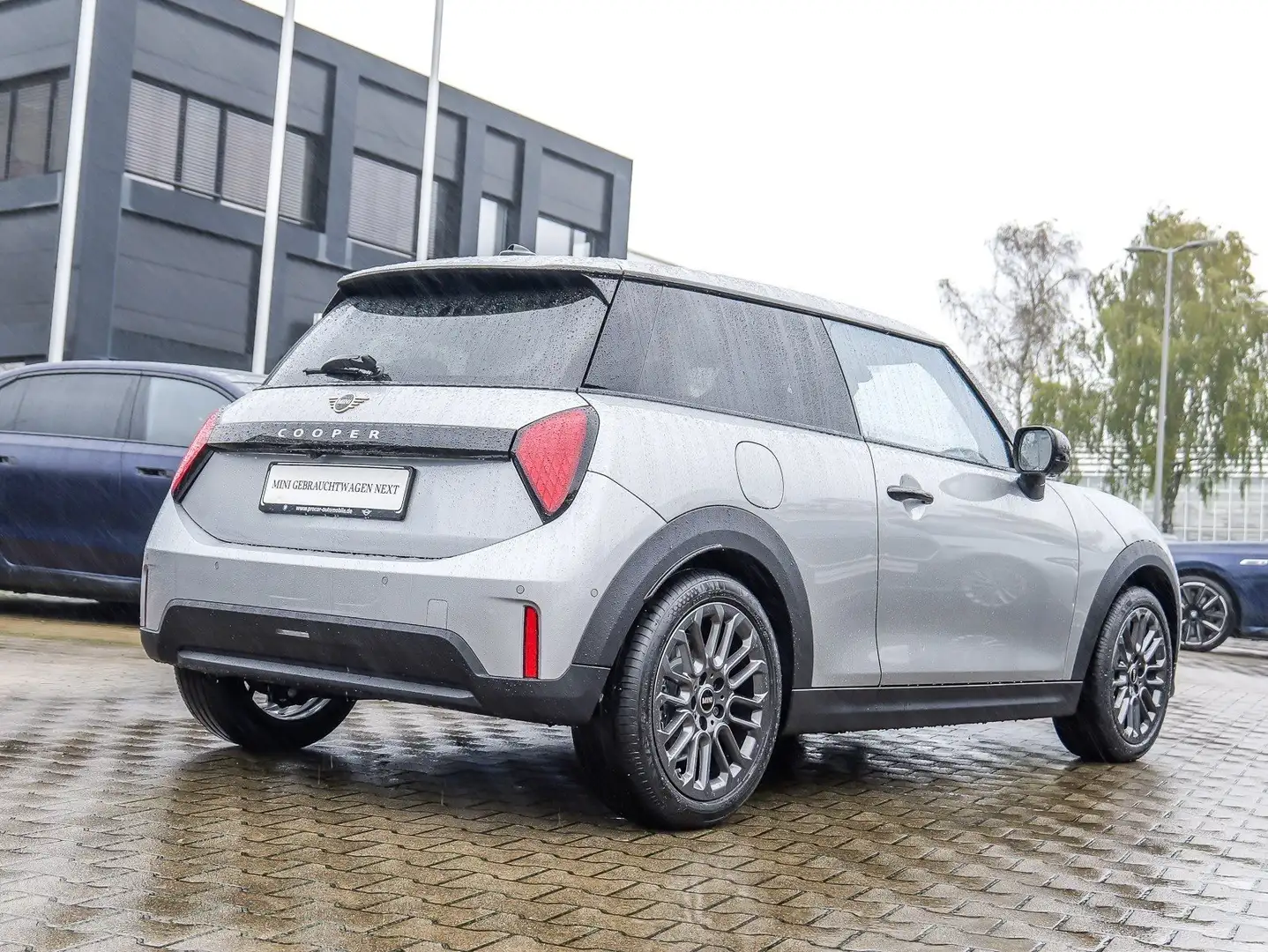 MINI Cooper C HUD PANO 360°KAM RFK NAVI LED PDC V+H Argent - 2