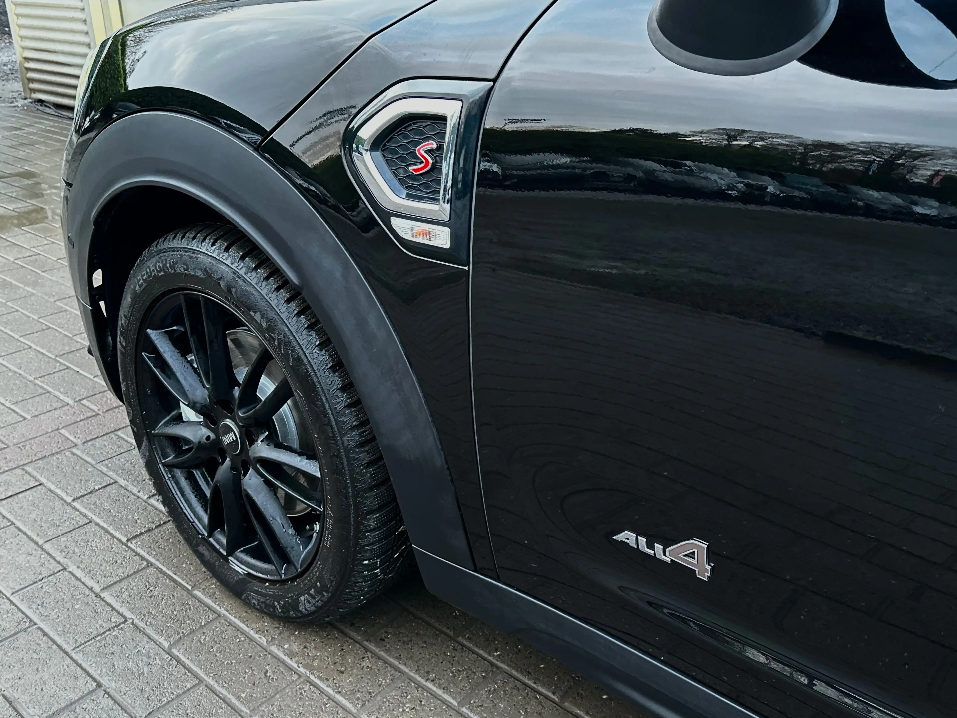 MINI Cooper S Countryman *2.0*COOPER-S-ALL4*4X4*PANORAMIC*NAVIGATION*LED* — photo 9