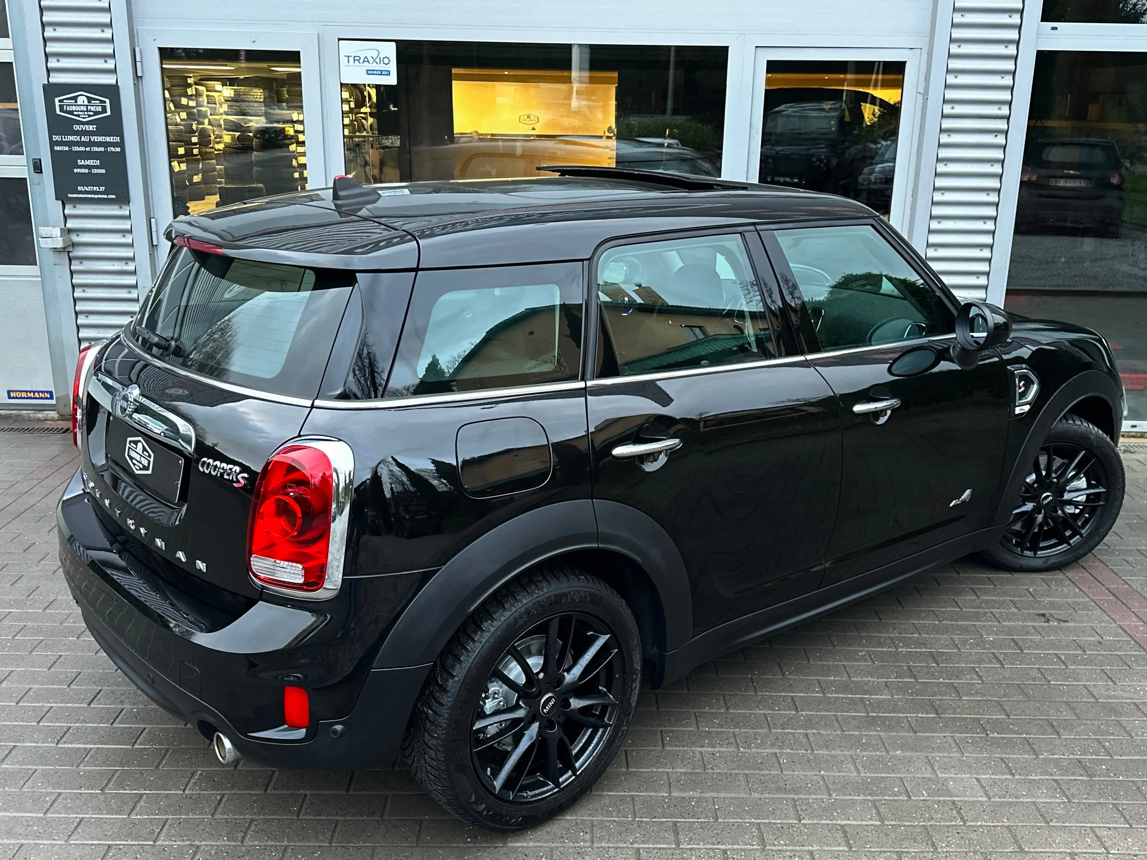 MINI Cooper S Countryman *2.0*COOPER-S-ALL4*4X4*PANORAMIC*NAVIGATION*LED* — photo 6