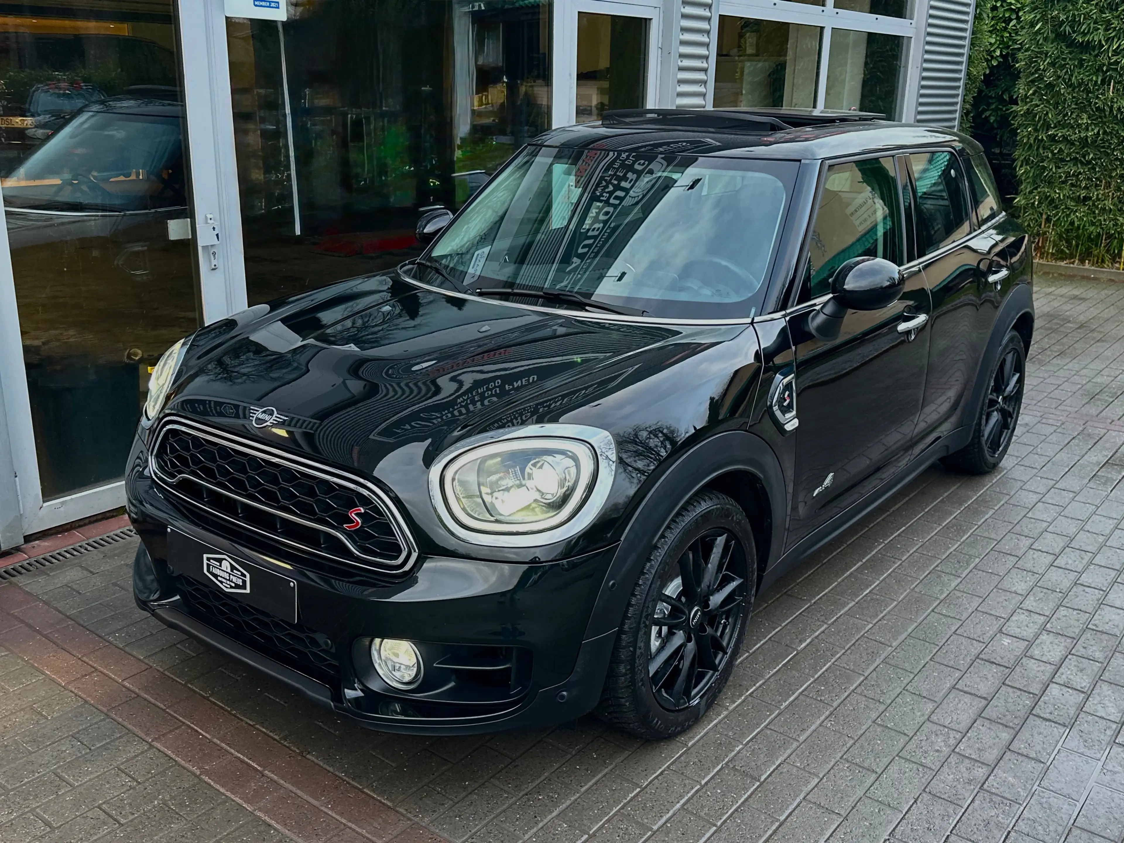 MINI Cooper S Countryman *2.0*COOPER-S-ALL4*4X4*PANORAMIC*NAVIGATION*LED* — photo 7