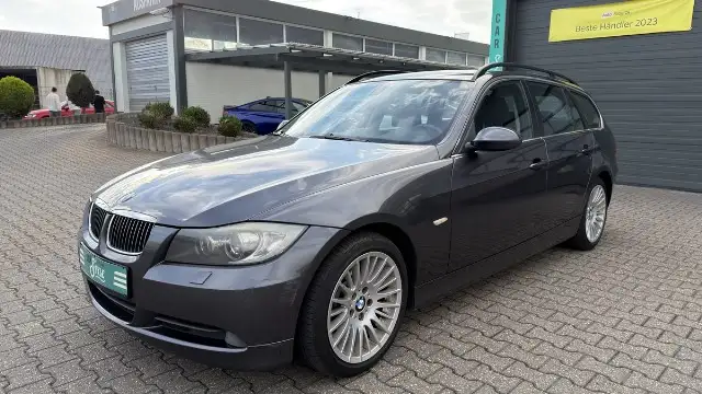 BMW 325