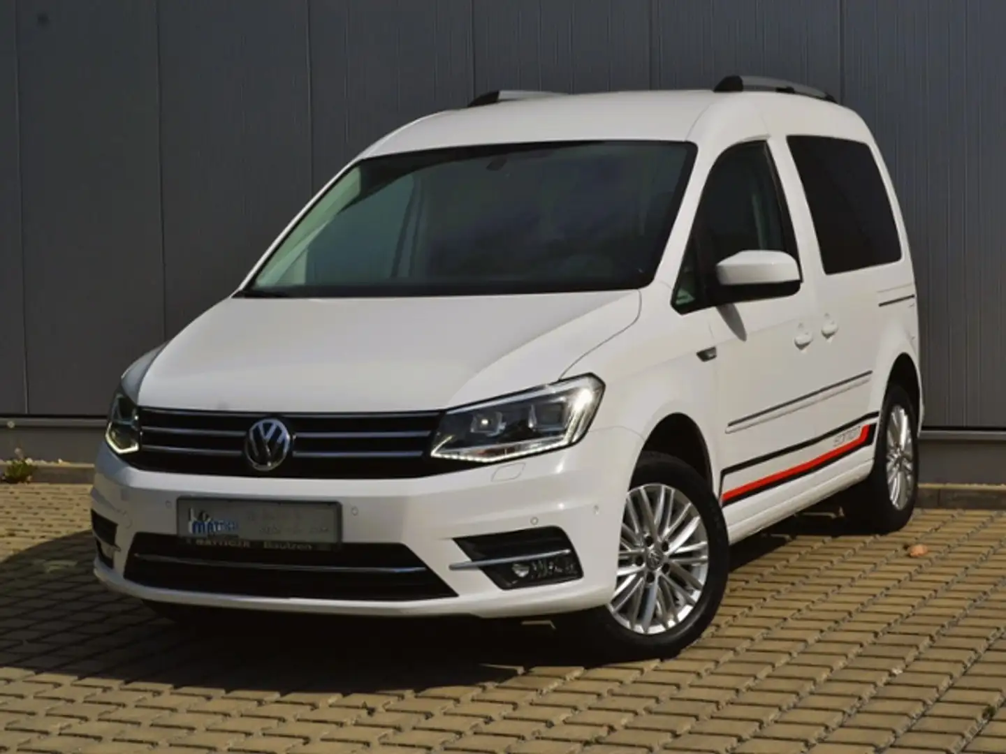 Volkswagen Caddy 2.0 TDI 150 PS Highline EDITION/AHK/XENON/NAVI+RF Blanc - 2