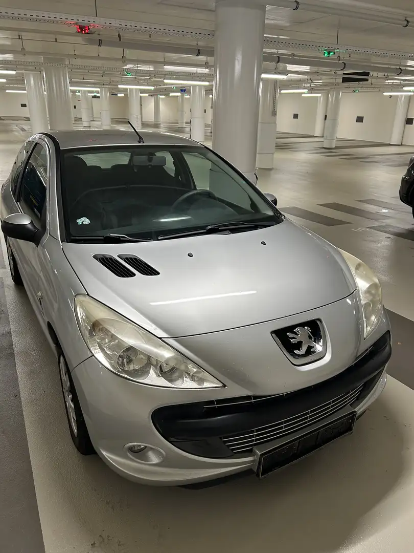 Peugeot 206 D 70 Presence - 1