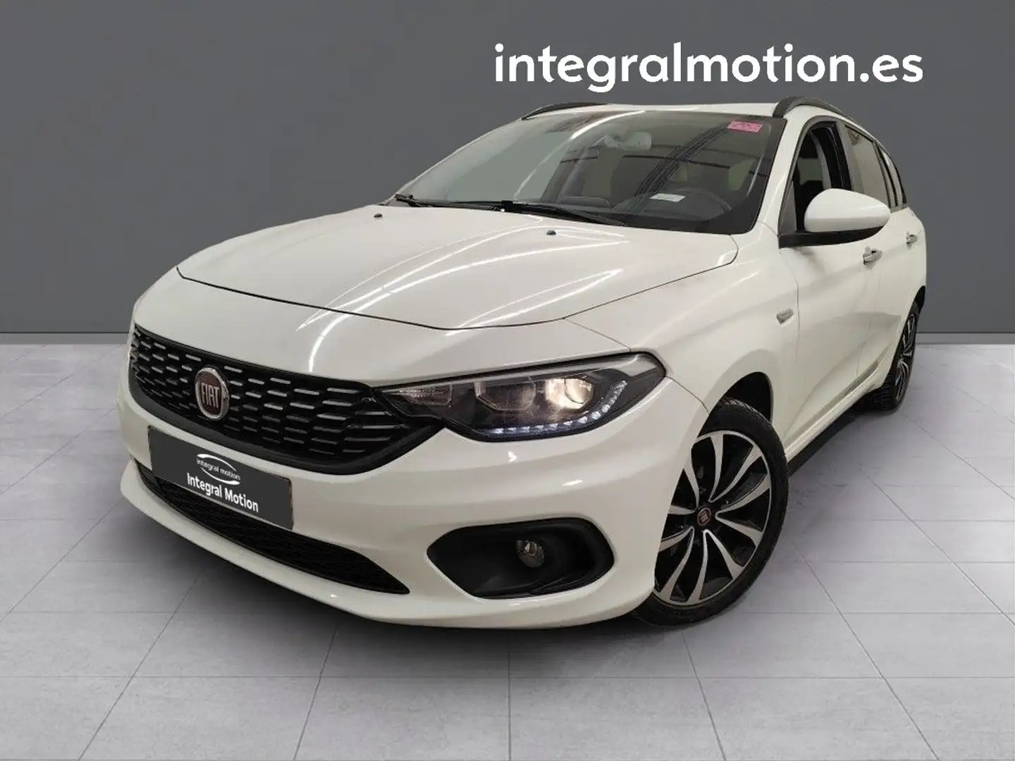 Fiat Tipo SW 1.4 T-Jet Lounge Blanco - 1