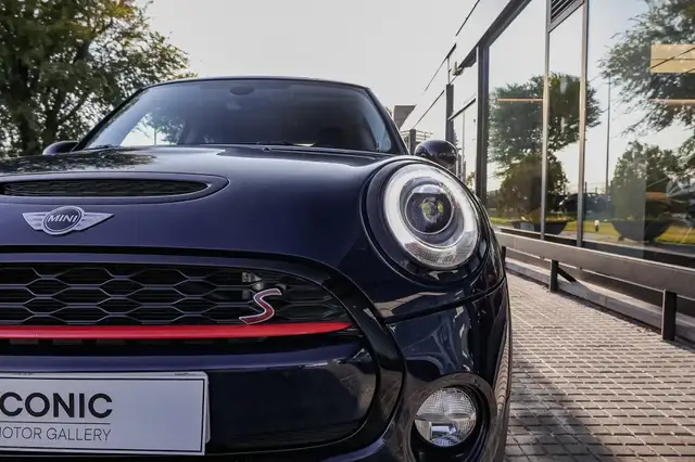 Mini Cooper Cooper view 4