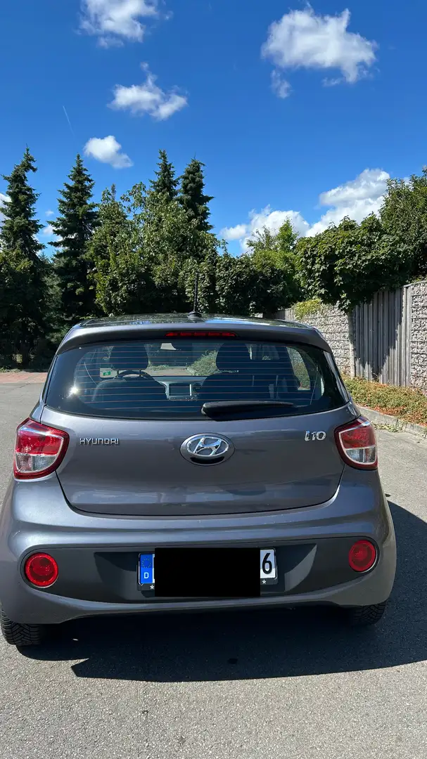 Hyundai i10 1.0 Beige - 2