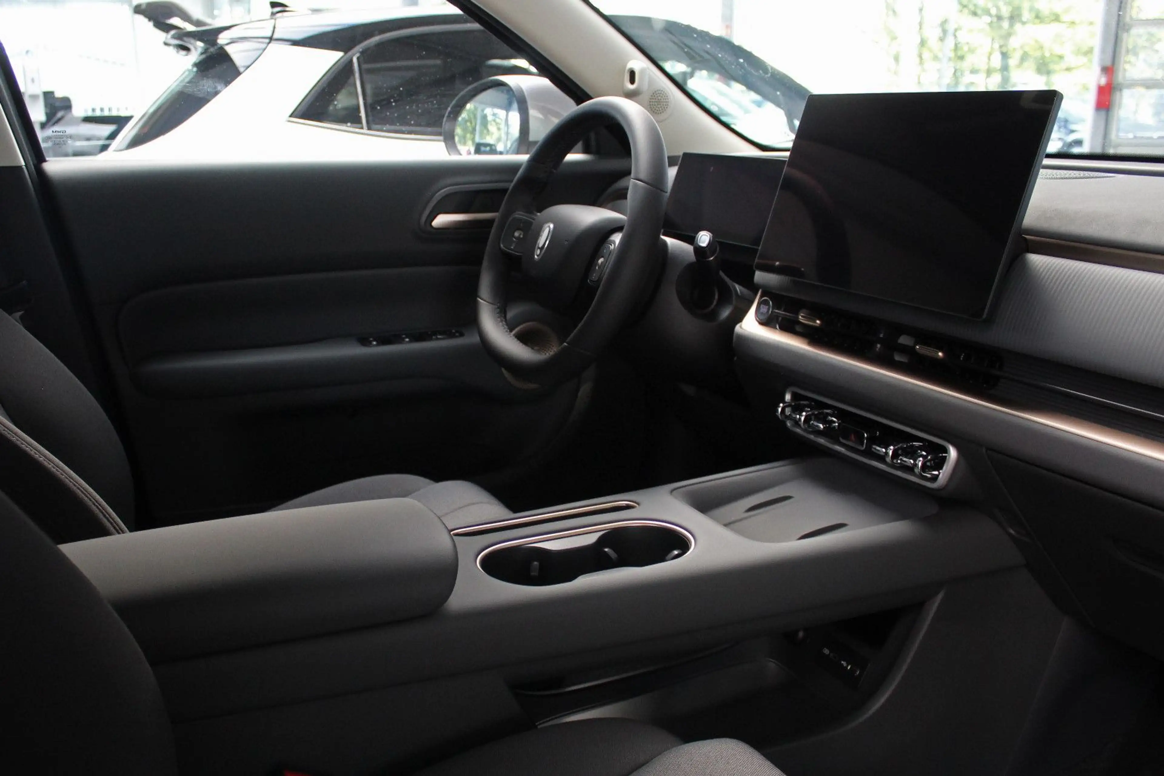 GWM Others ORA 5 HYBRID Premium — photo 10