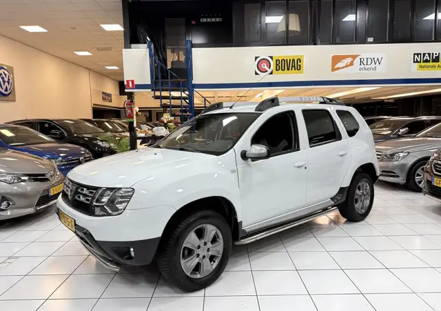 Dacia Duster view 2