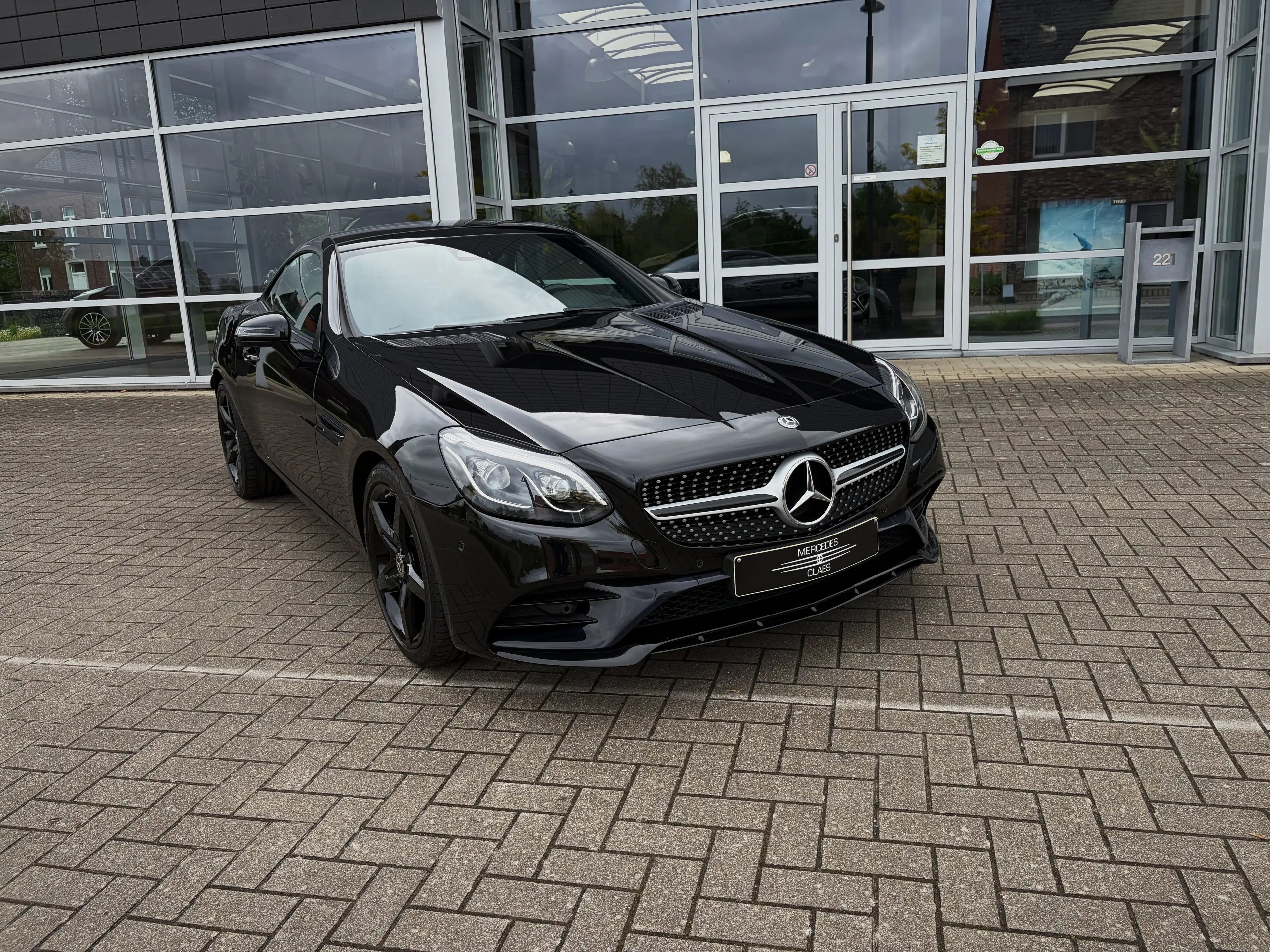 Mercedes-Benz SLC 180 SLC 180 Roadster — photo 9