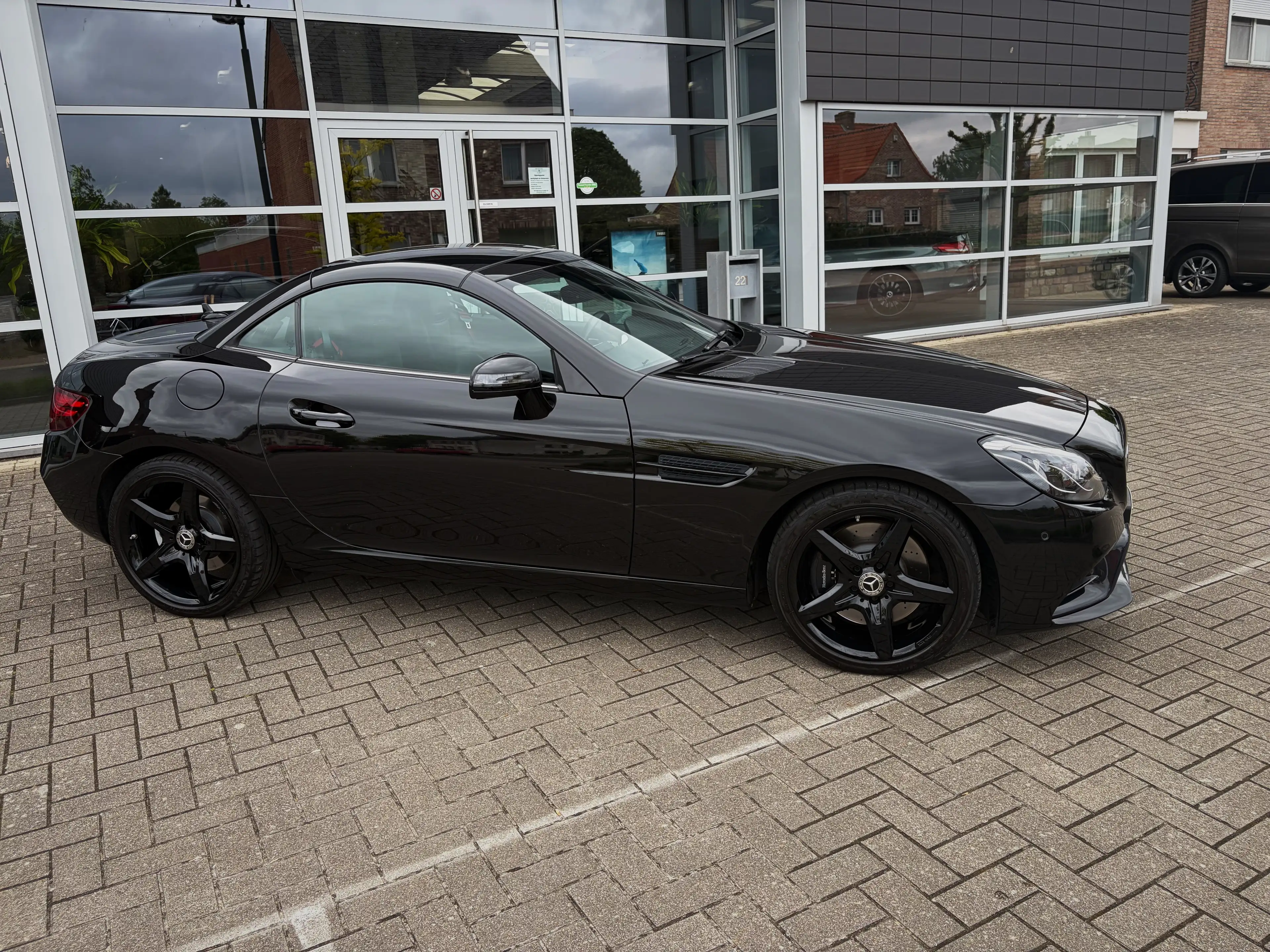 Mercedes-Benz SLC 180 SLC 180 Roadster — photo 10