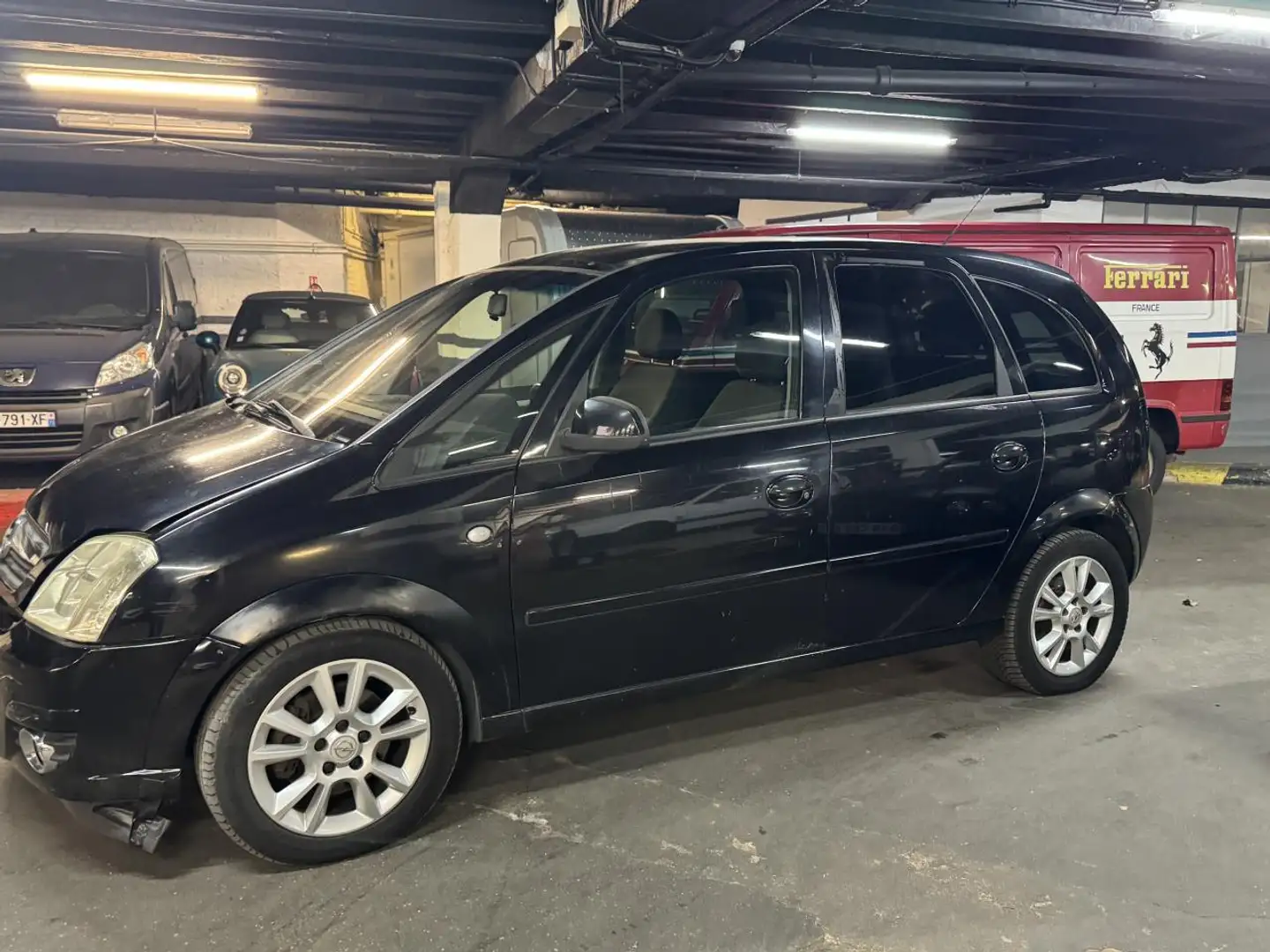 Opel Meriva 1.7 CDTI ENJOY destiné à professionnels Schwarz - 2