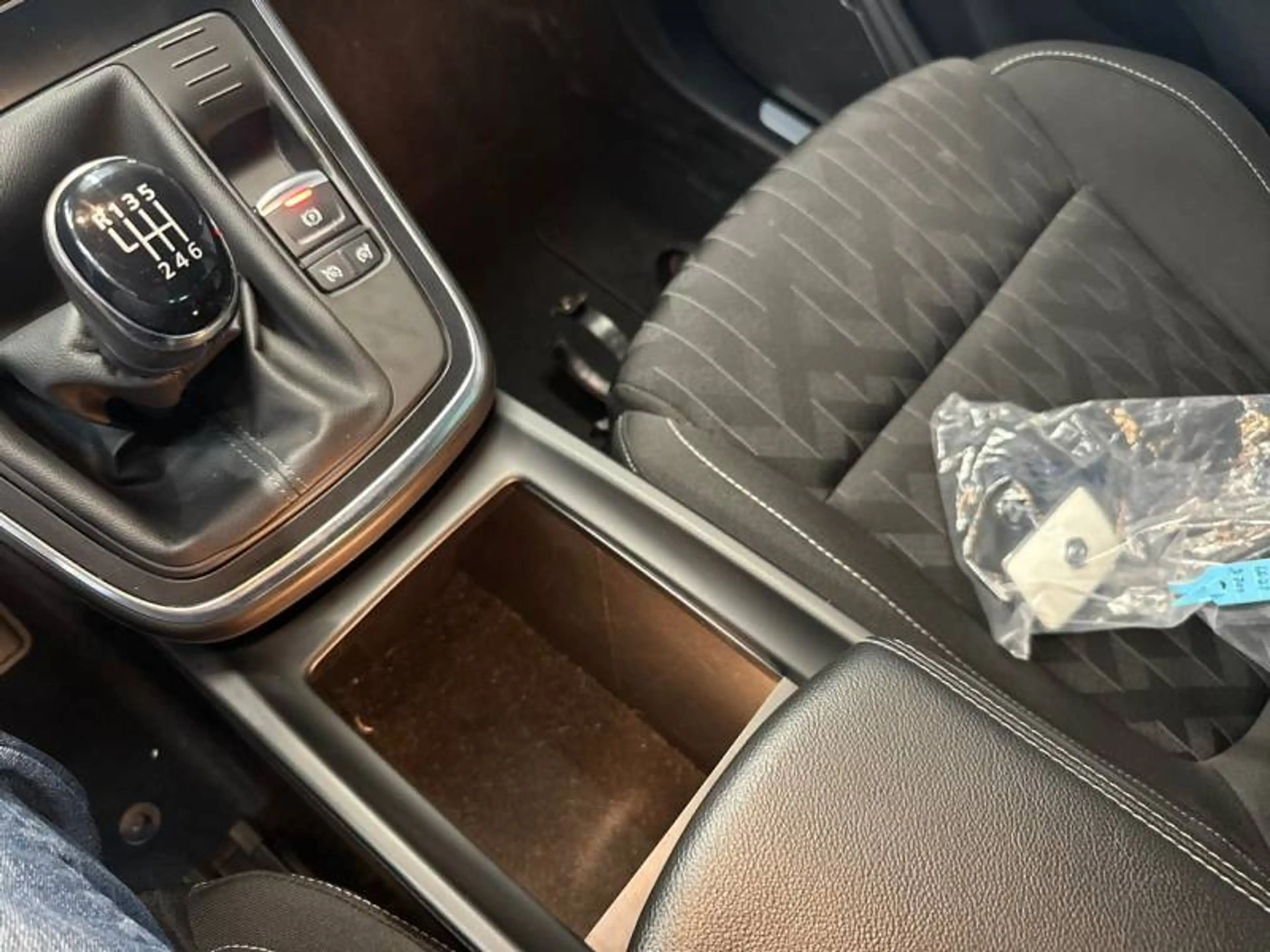 Renault Scenic 4 TCe 115 GPF Limited#2 — photo 21