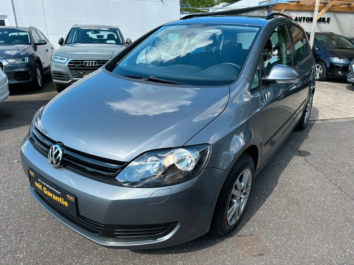 Volkswagen Golf Plus VI Trendline 1.6-Navi-Tüv Neu Grau - 1