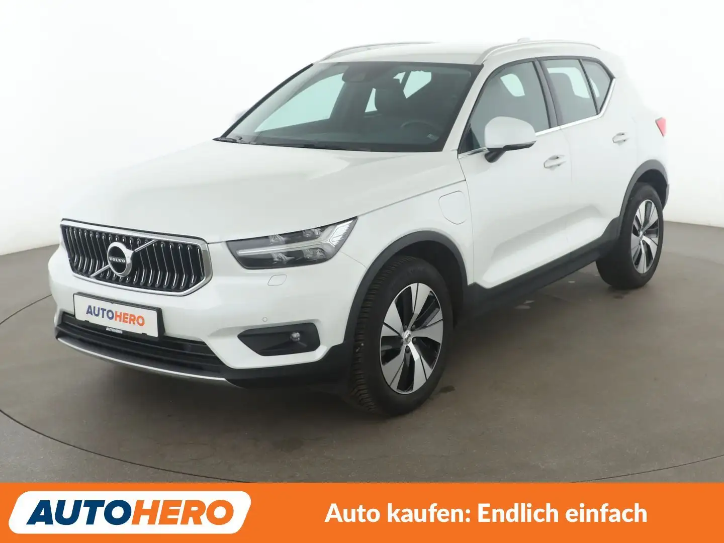 Volvo XC40 XC40 1.5 T5 Recharge Plug-in Hybrid Inscription Ex Weiß - 1