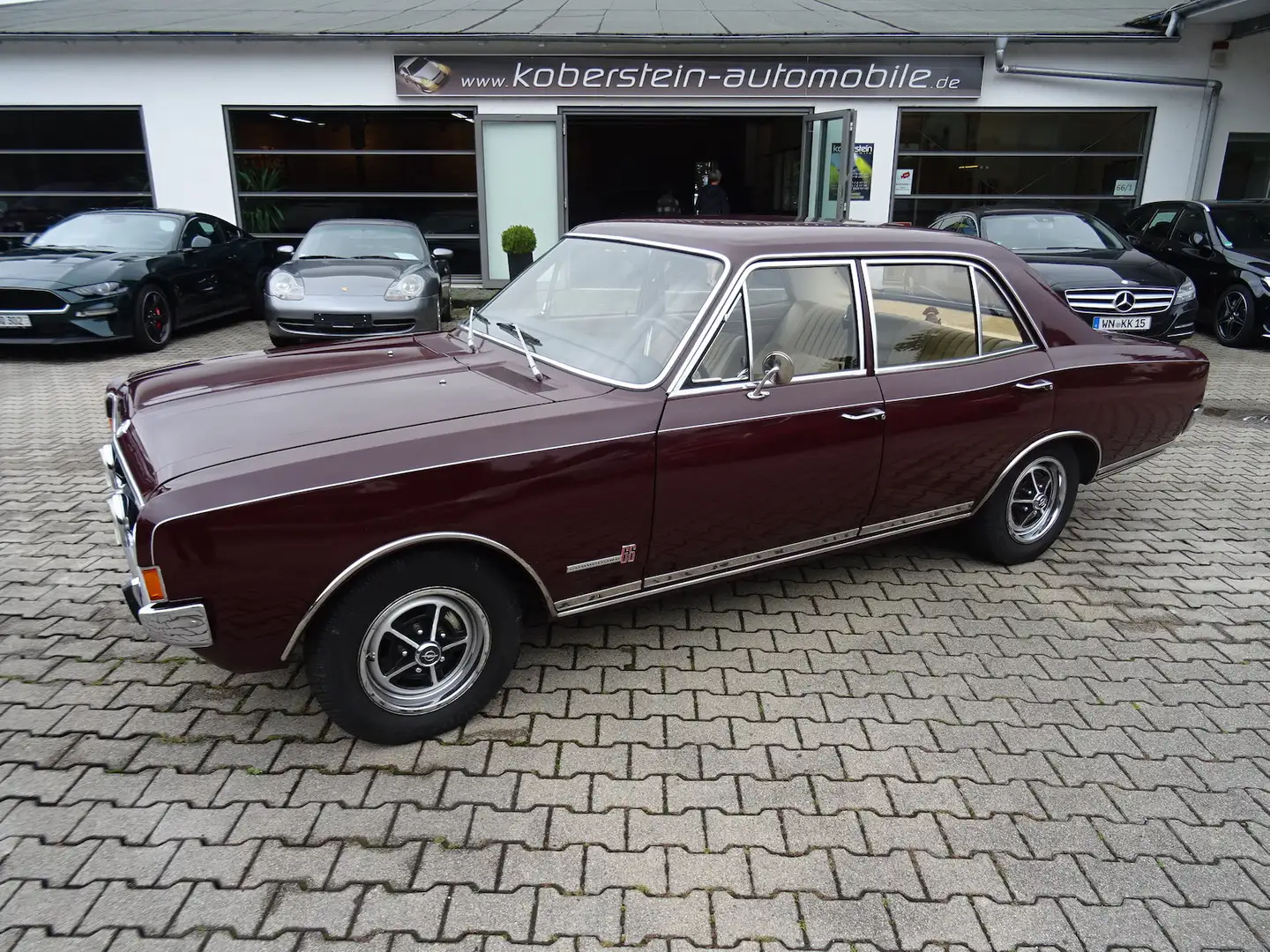 Opel Commodore A GS Rouge - 1