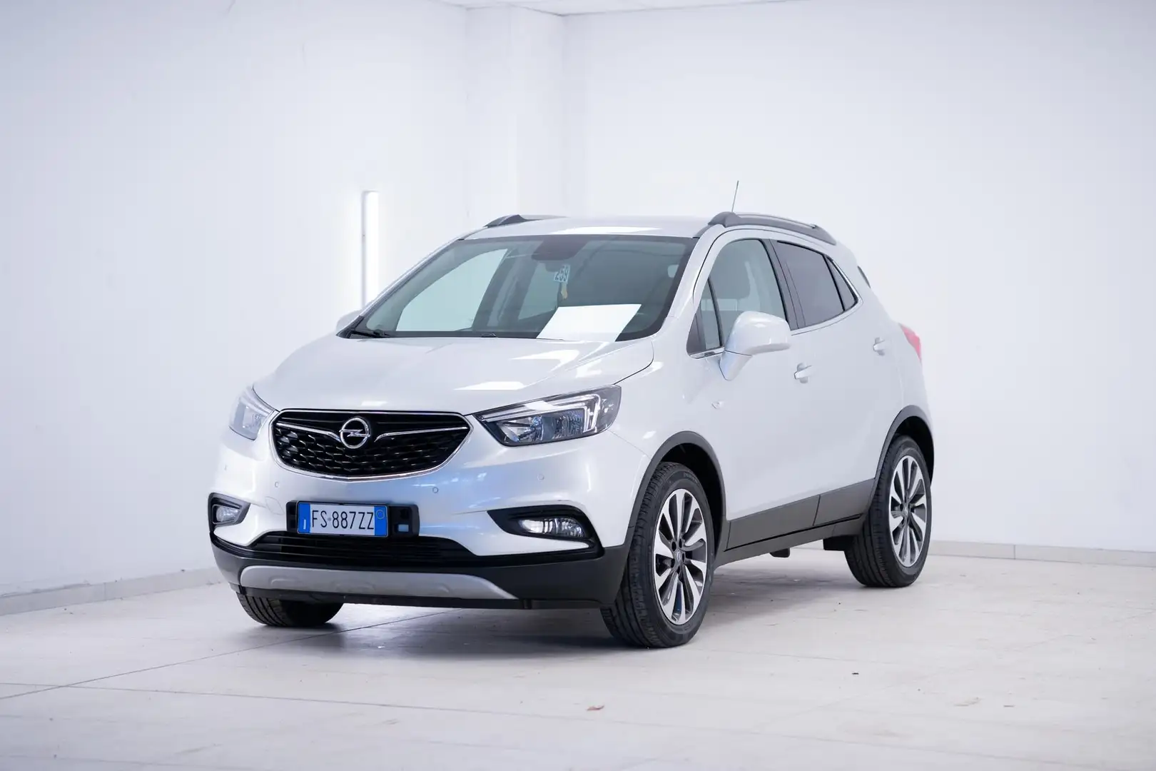 Opel Mokka X X 1.6 CDTI Ultimate 4x2 110cv Gris - 1
