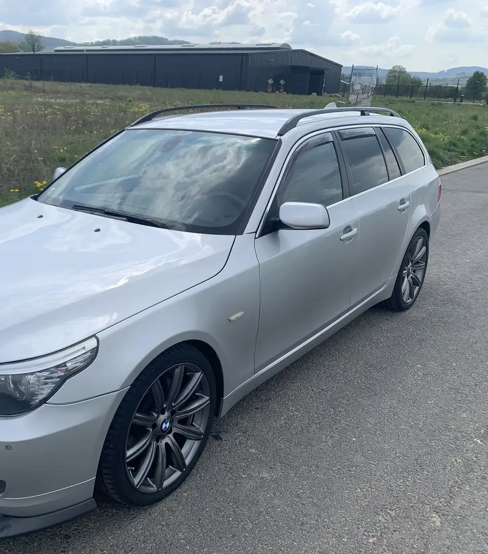 BMW 525 525d xDrive Touring Aut. Argent - 2