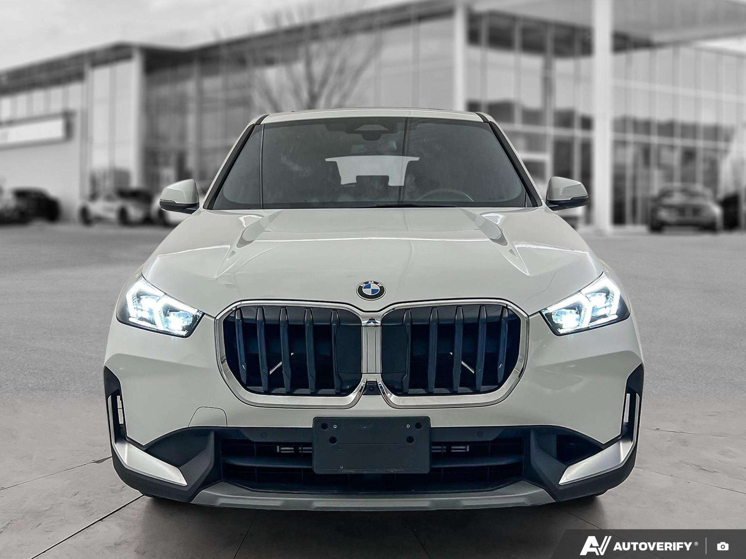 2025 BMW X1 xDrive28i Premium Enhanced | Driving Assistant Plu — снимка 1