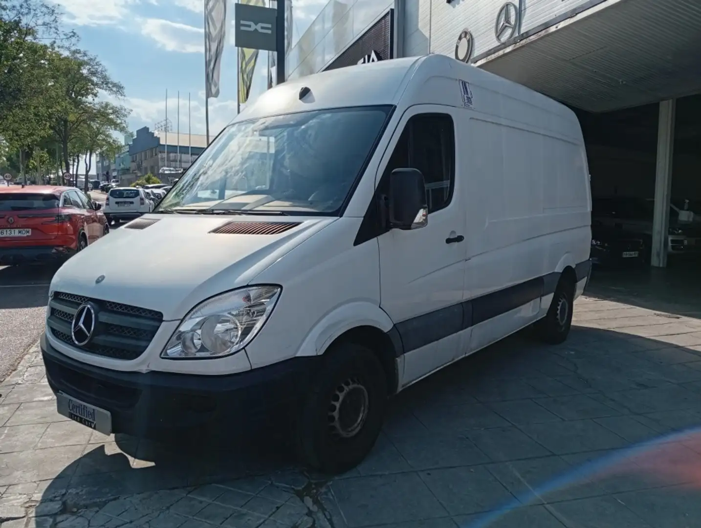 Mercedes-Benz Sprinter Furgón 313CDI Medio Blanco - 2