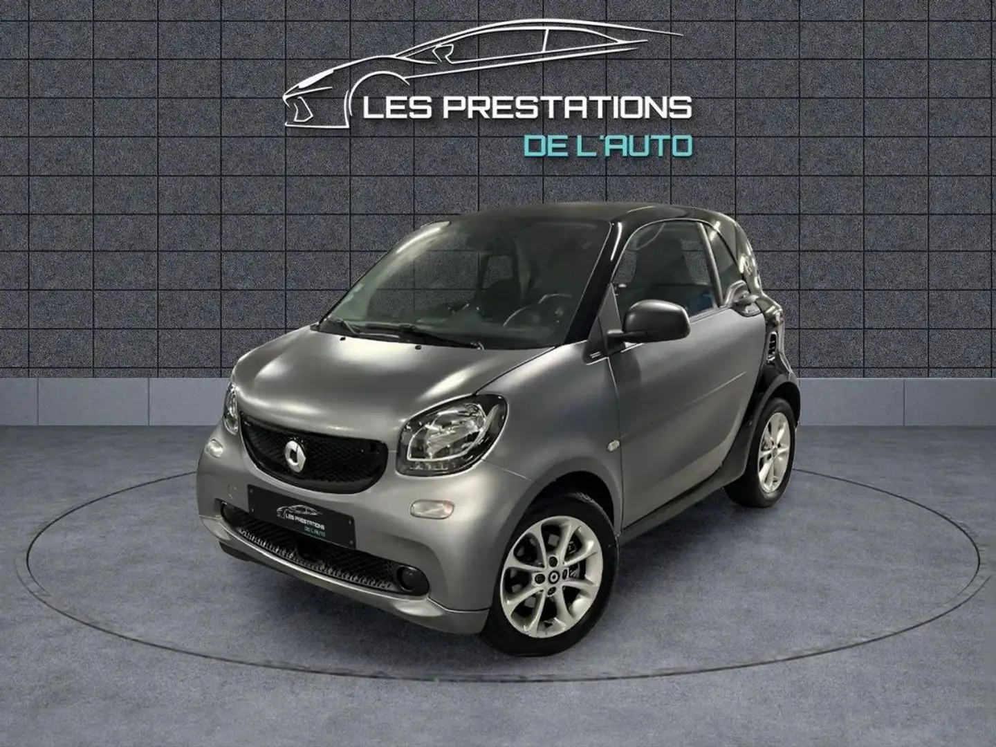smart forTwo Coupe III Electrique 82ch passion Noir - 1
