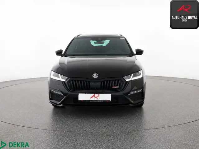 Skoda Octavia view 8