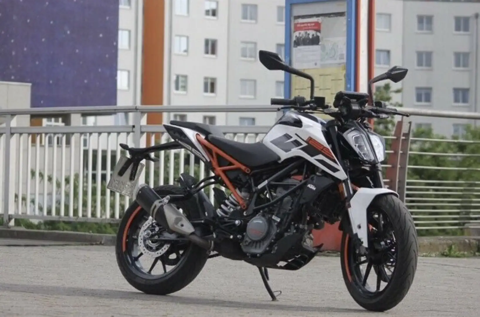 KTM - 1