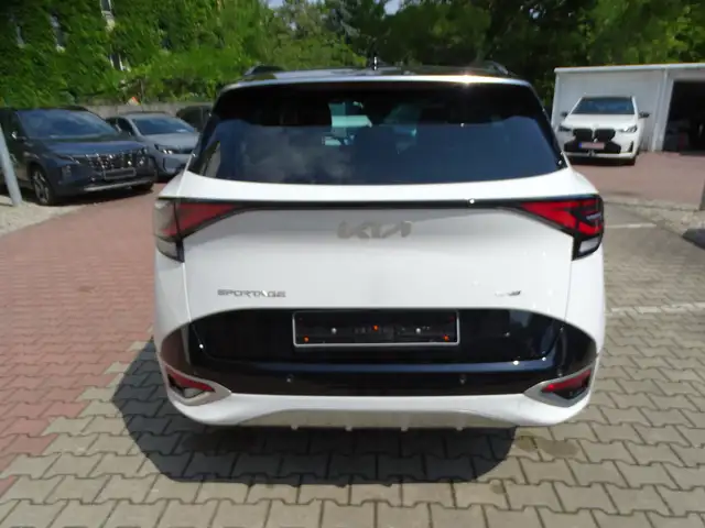 Kia Sportage view 4
