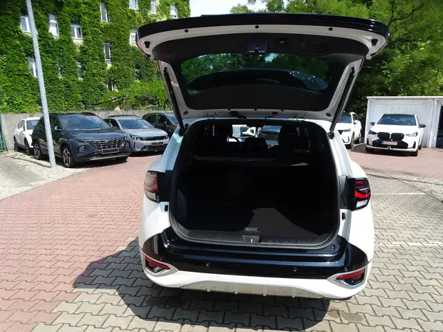 Kia Sportage view 5