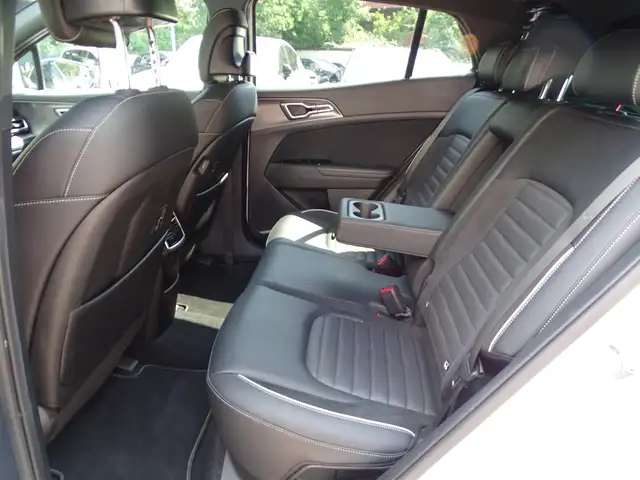 Kia Sportage view 8