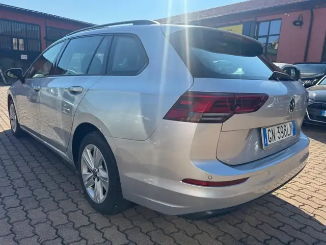 Volkswagen Golf view 7