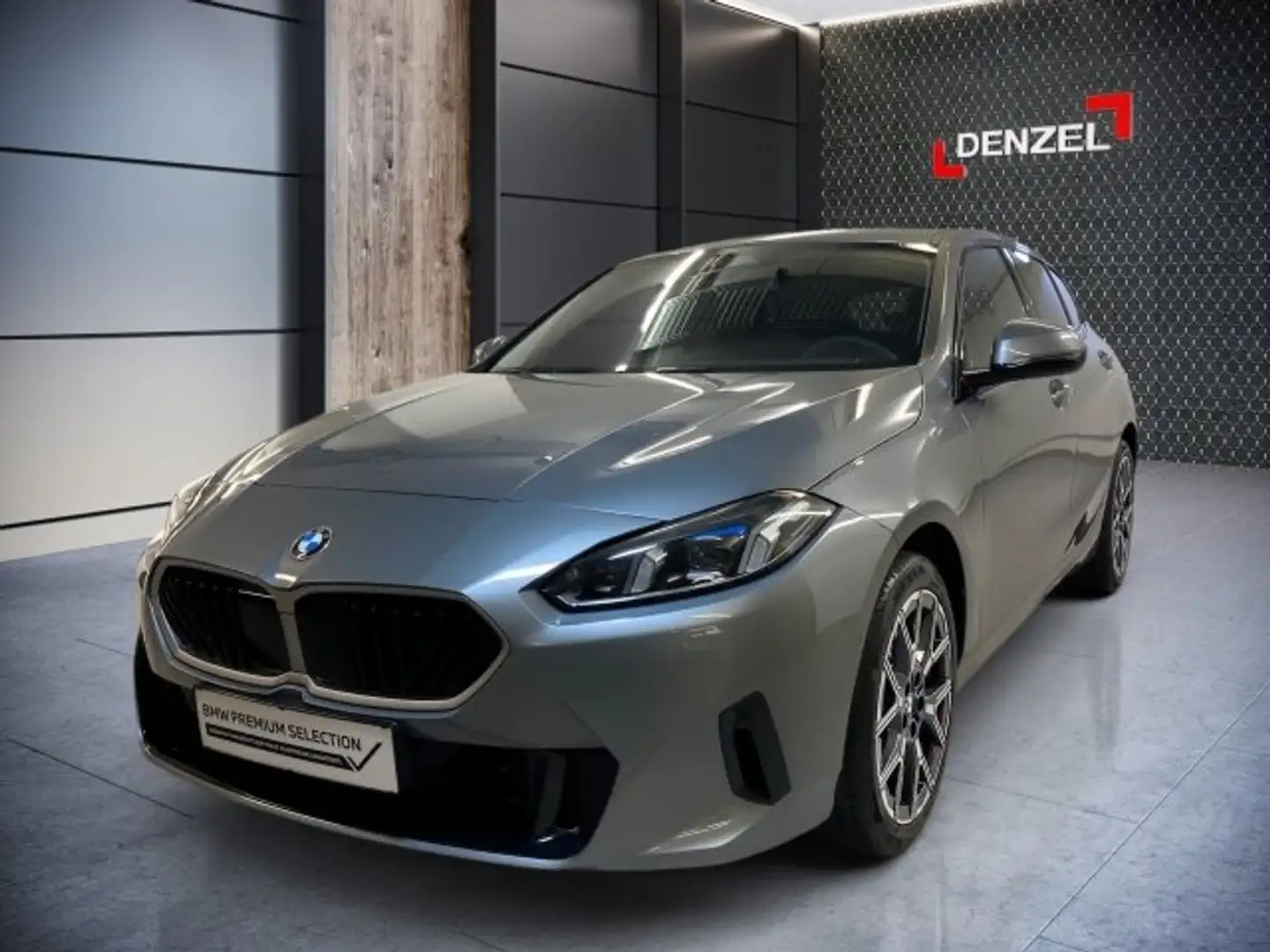 BMW 118 d 5-Türer F70 B47 Grau - 1