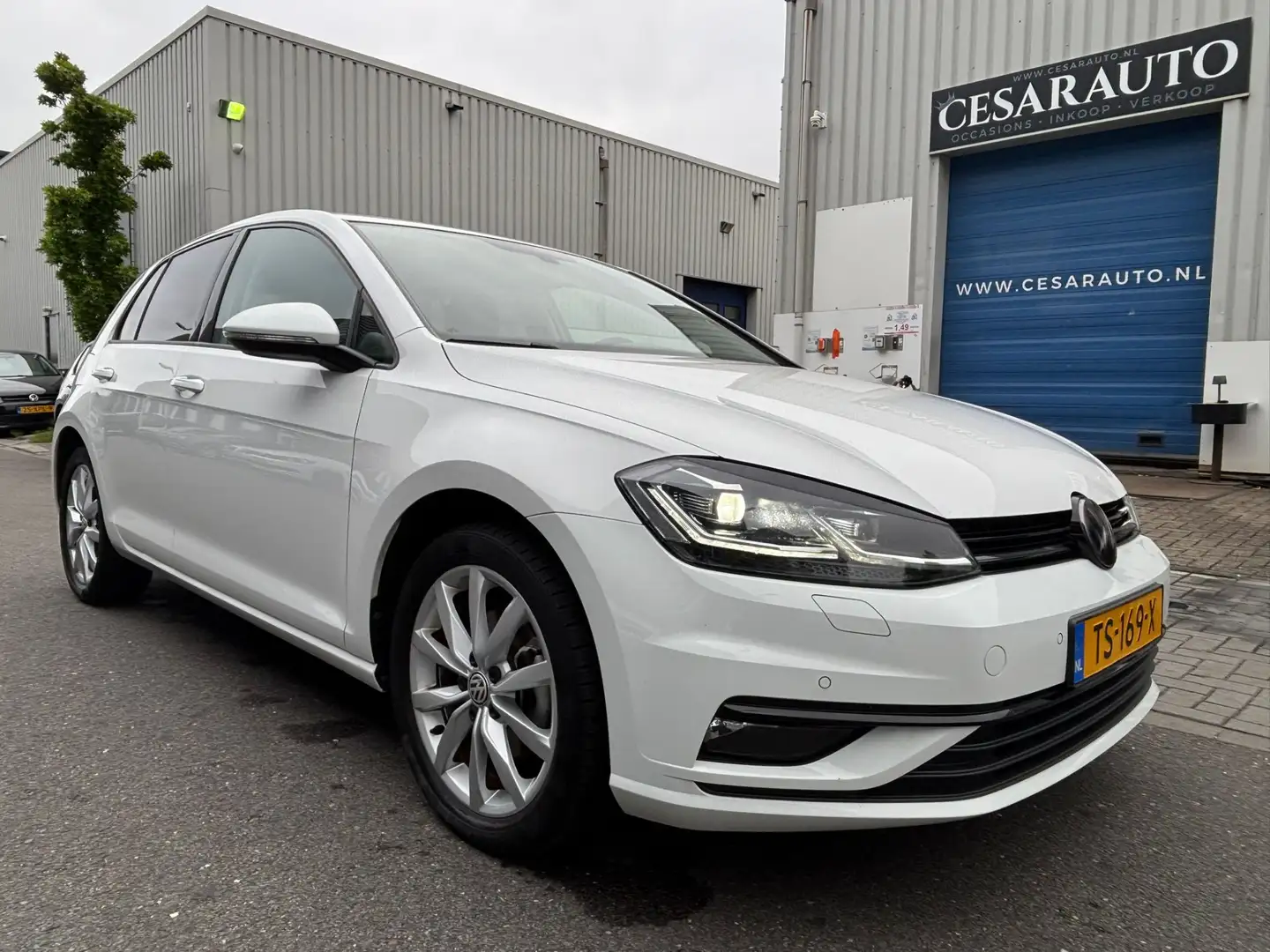 Volkswagen Golf 1.5 TSI HIGHLINE BUSINESS R AUTOMAAT 7-TRAPS Blanc - 1