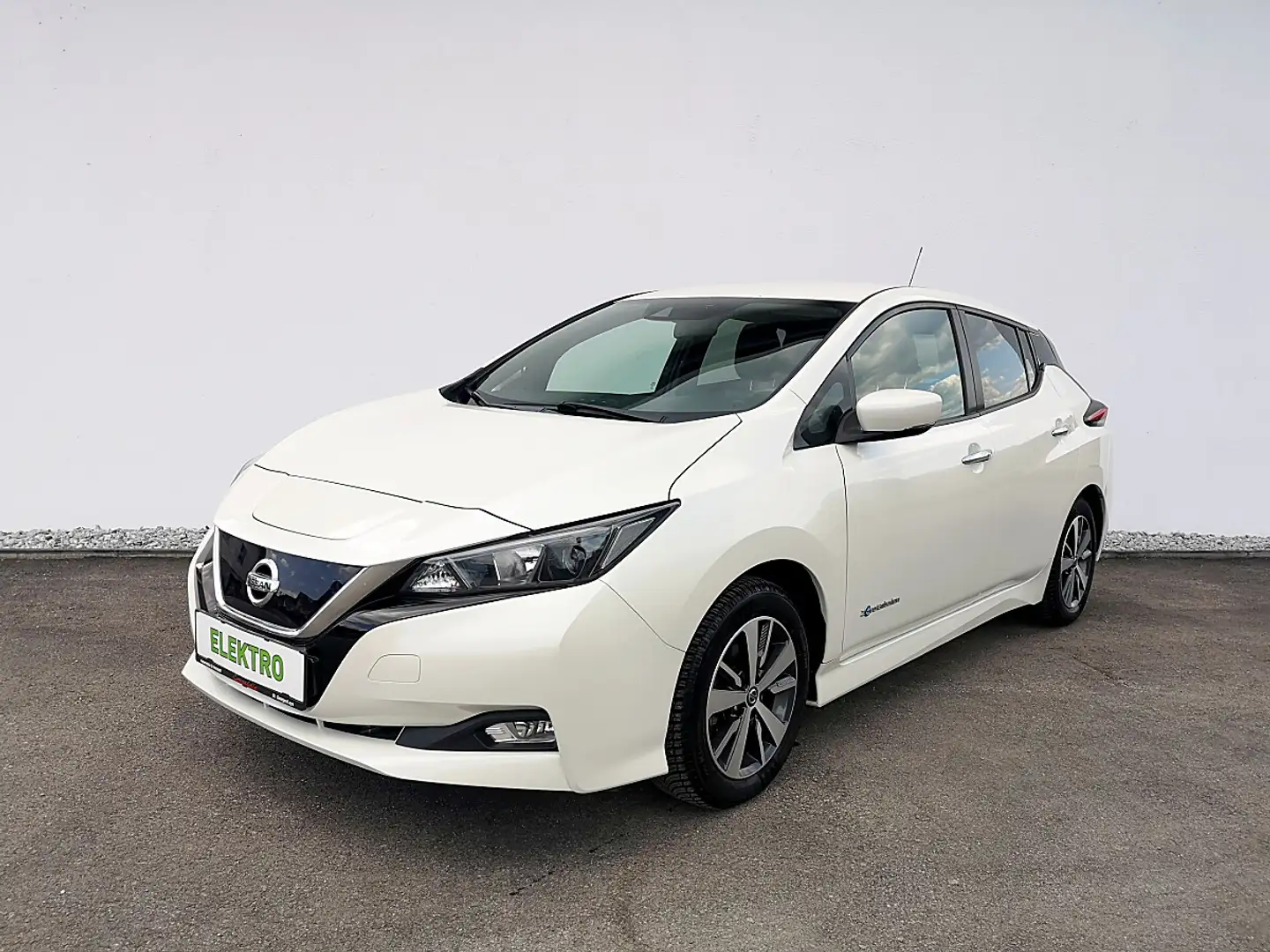 Nissan Leaf e Acenta 40kWh Weiß - 1