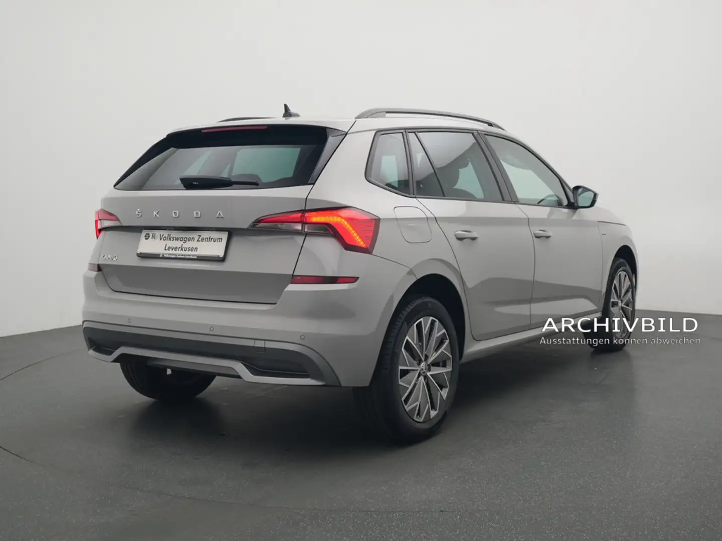 Skoda Kamiq PDC LED PORT NAVI Negro - 2