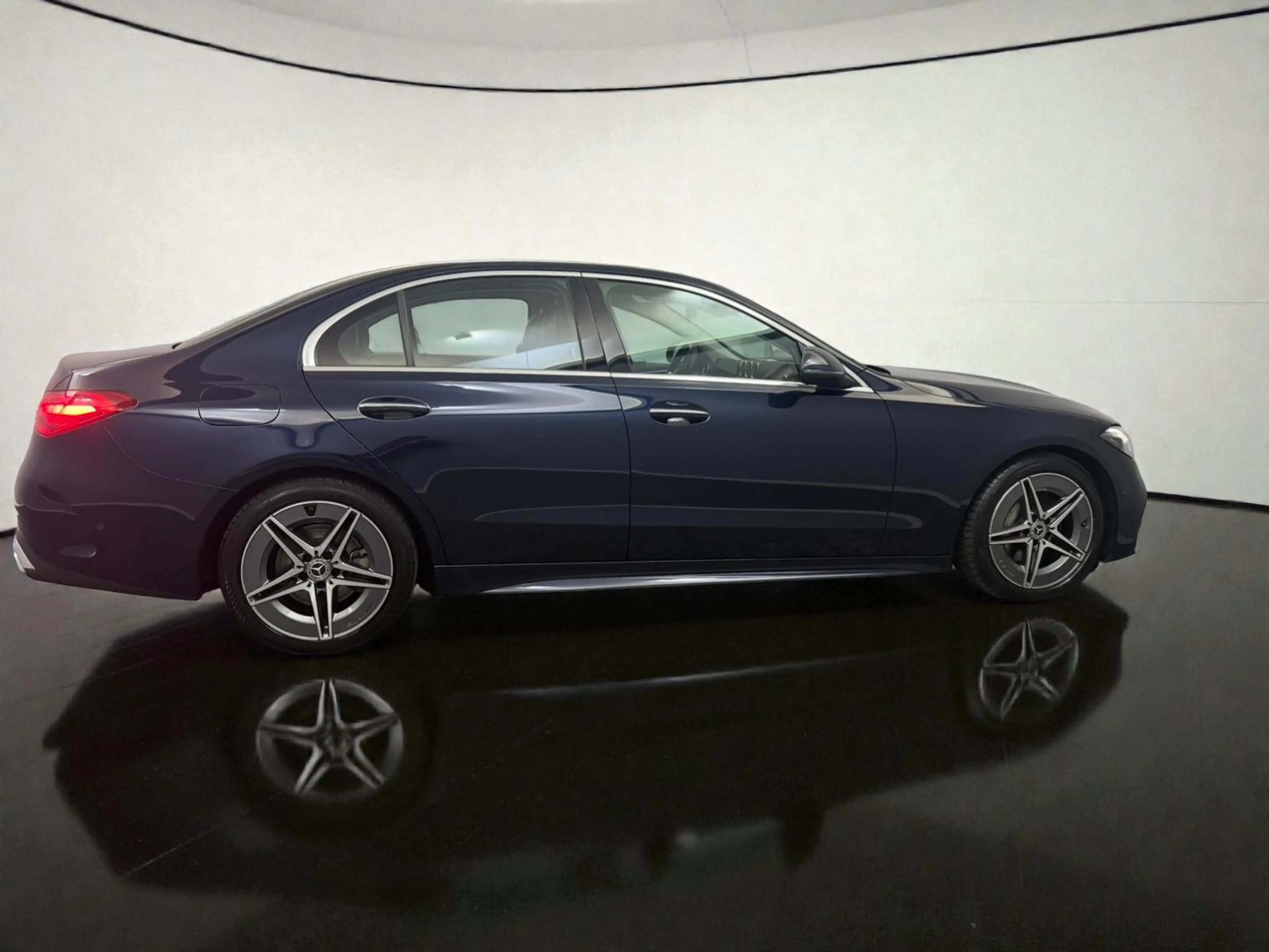 Mercedes-Benz C 300 d 4M Limo AMG LINE PANO*DIGI-LIGHT*WIDE*KAM — photo 8