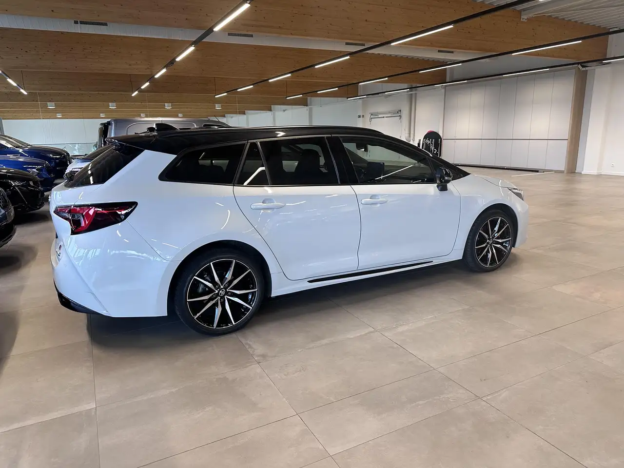 Toyota Corolla 2.0 MILD Hybrid GR Sport e-CVT, миниатюра 7