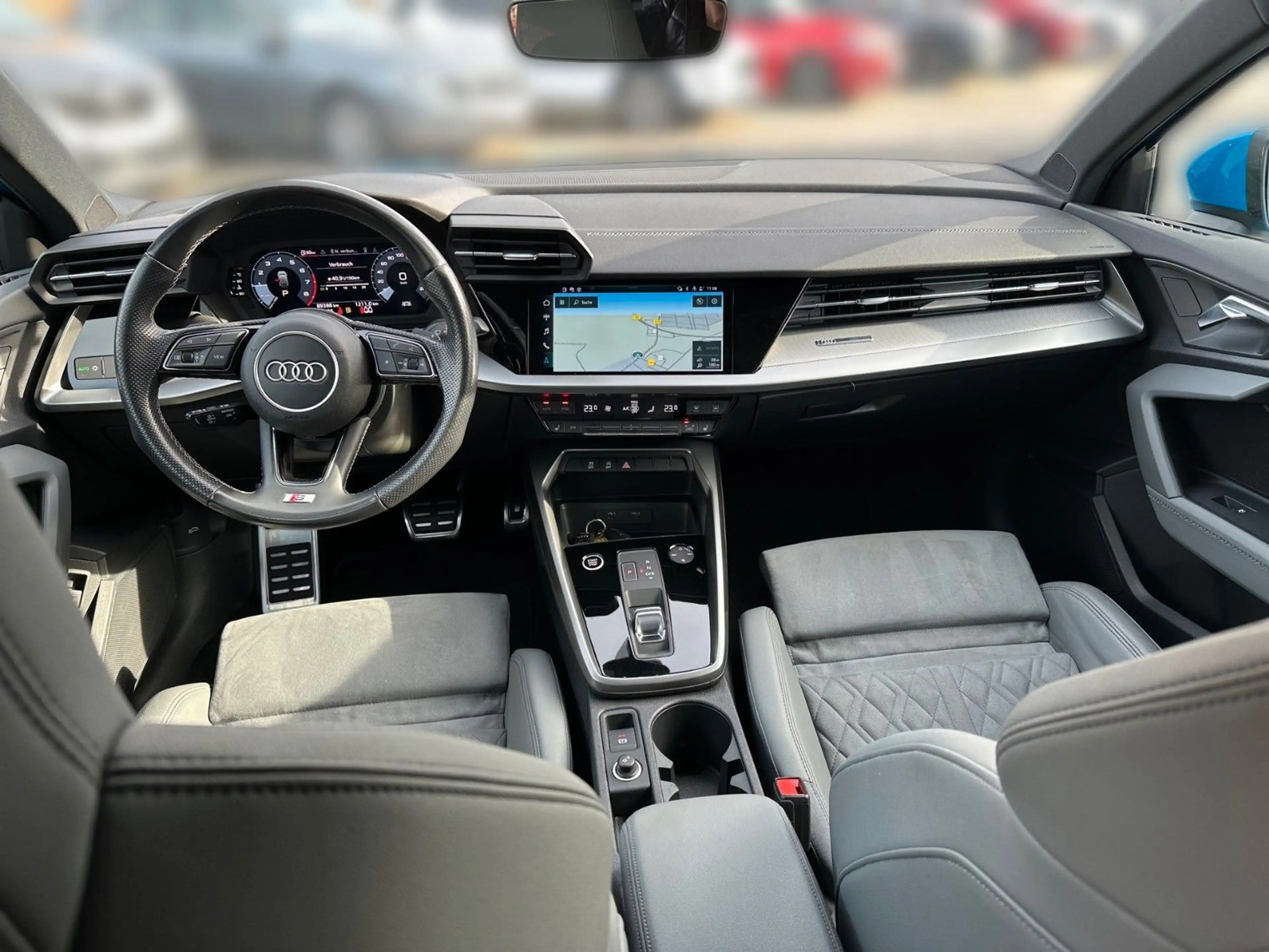 Audi A3 Sportback 30 TFSI 2xS line — photo 13