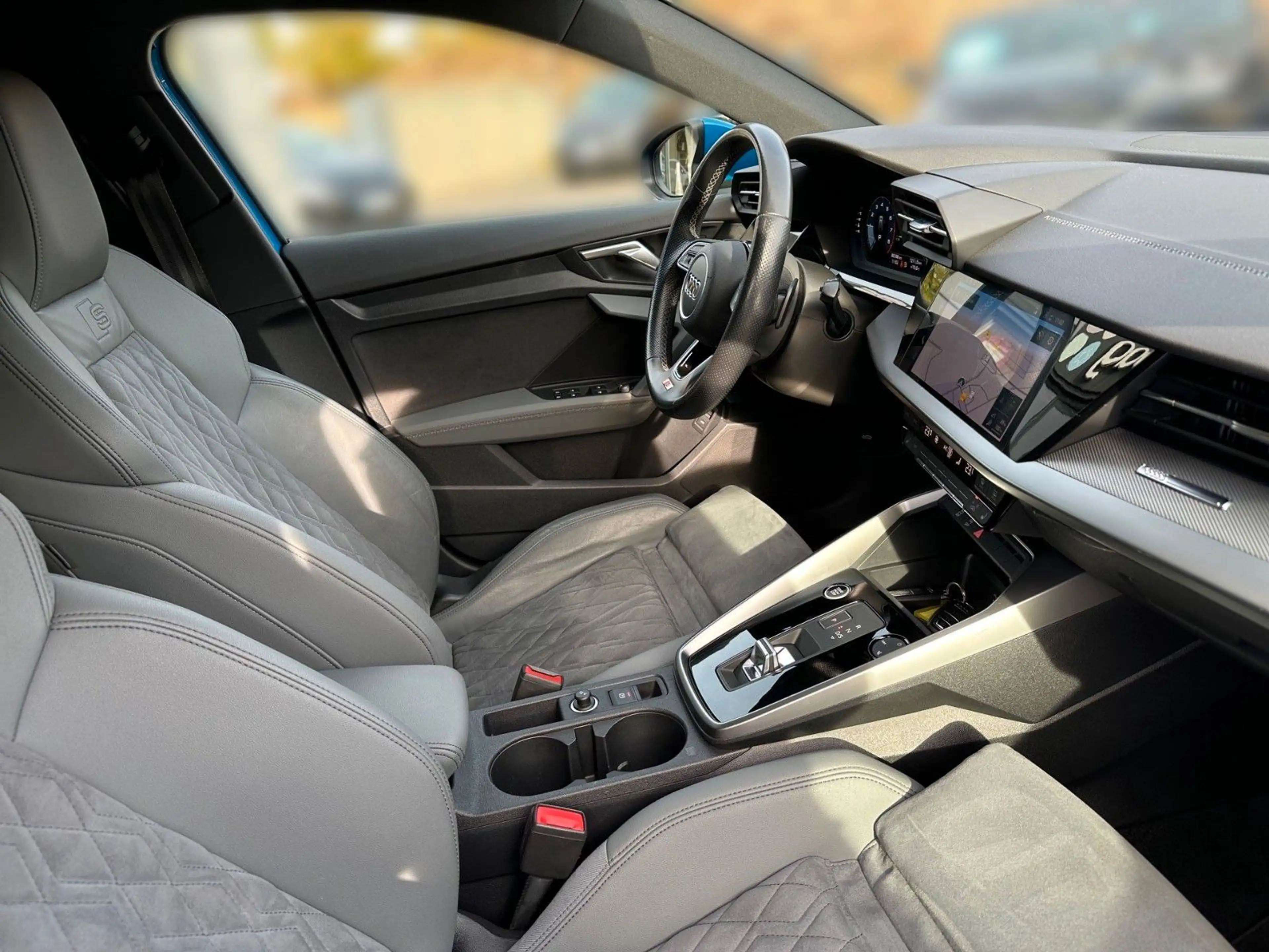Audi A3 Sportback 30 TFSI 2xS line — photo 12